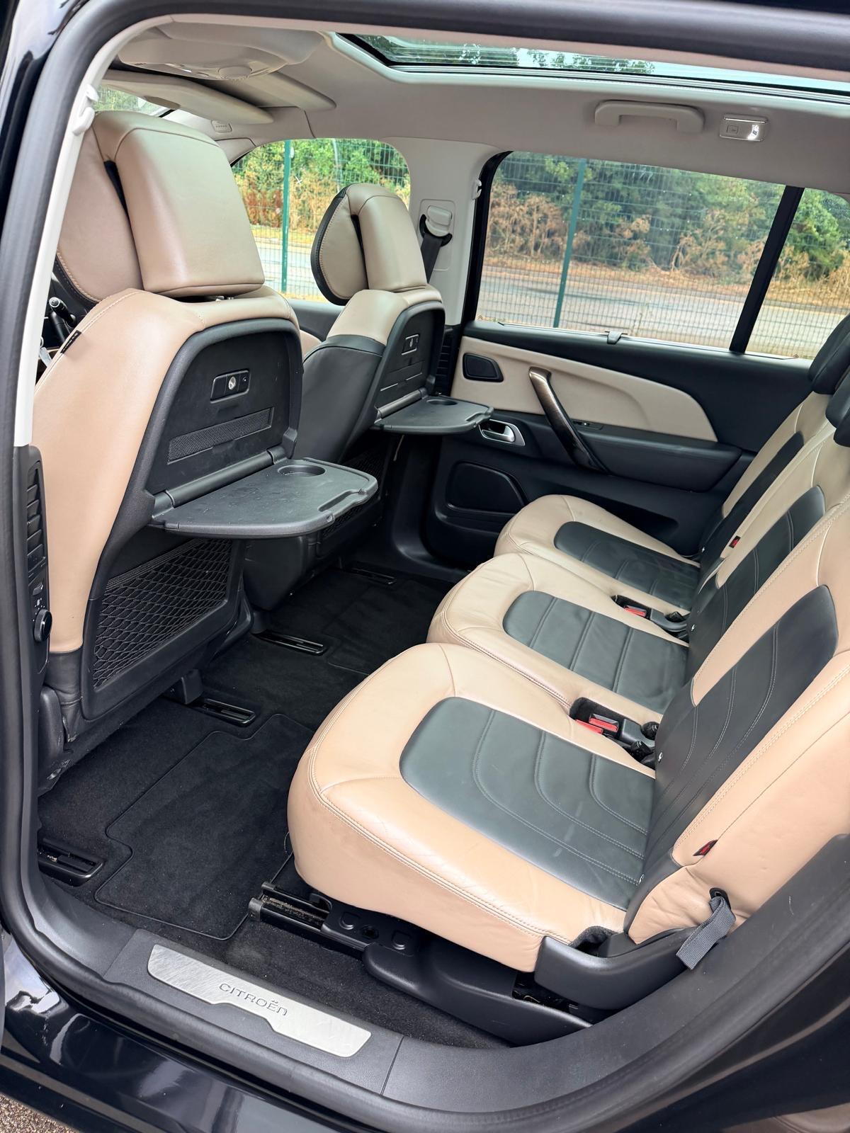 Citroen Grand C4 Picasso view 33