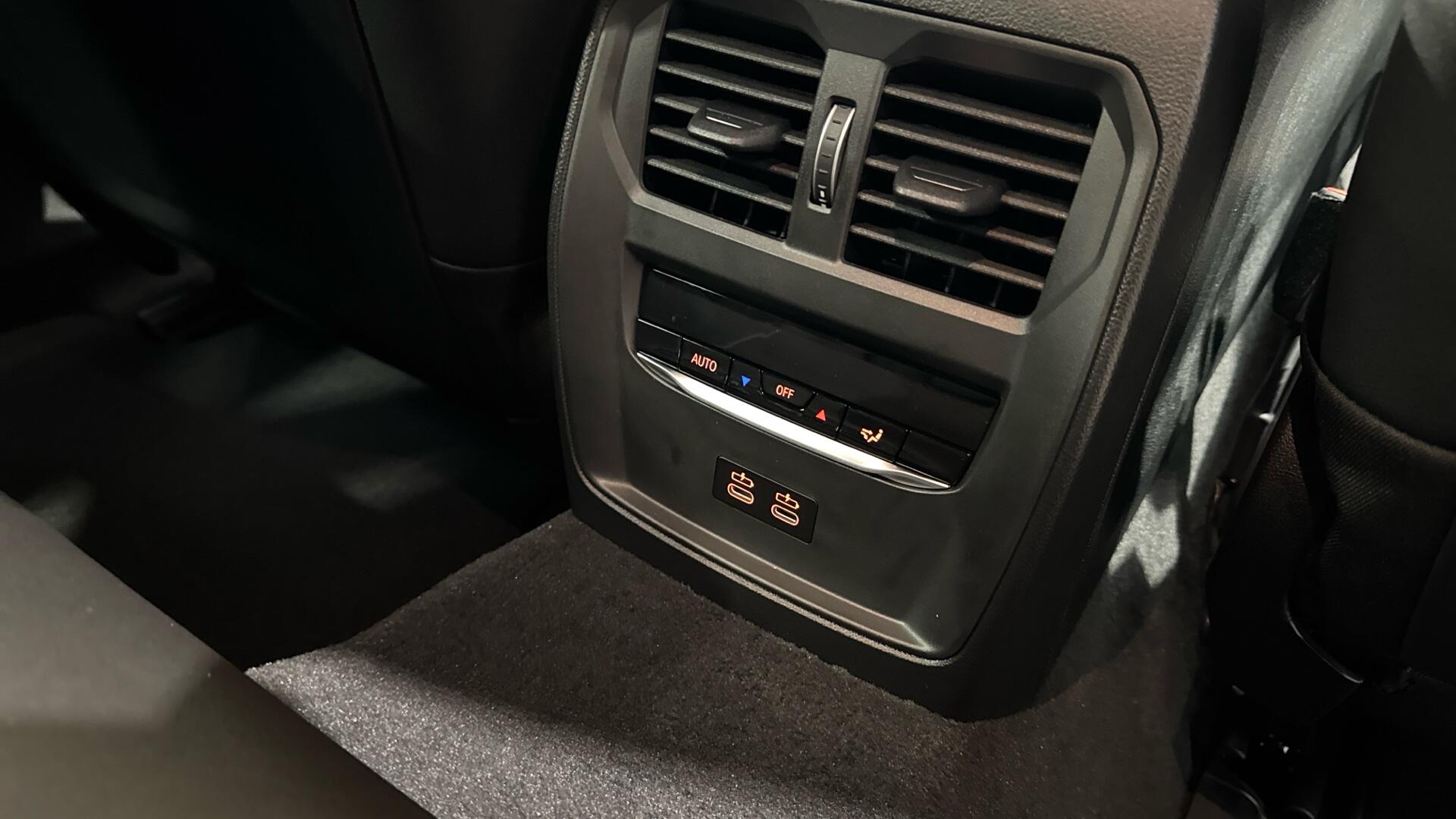 BMW I4 view 29