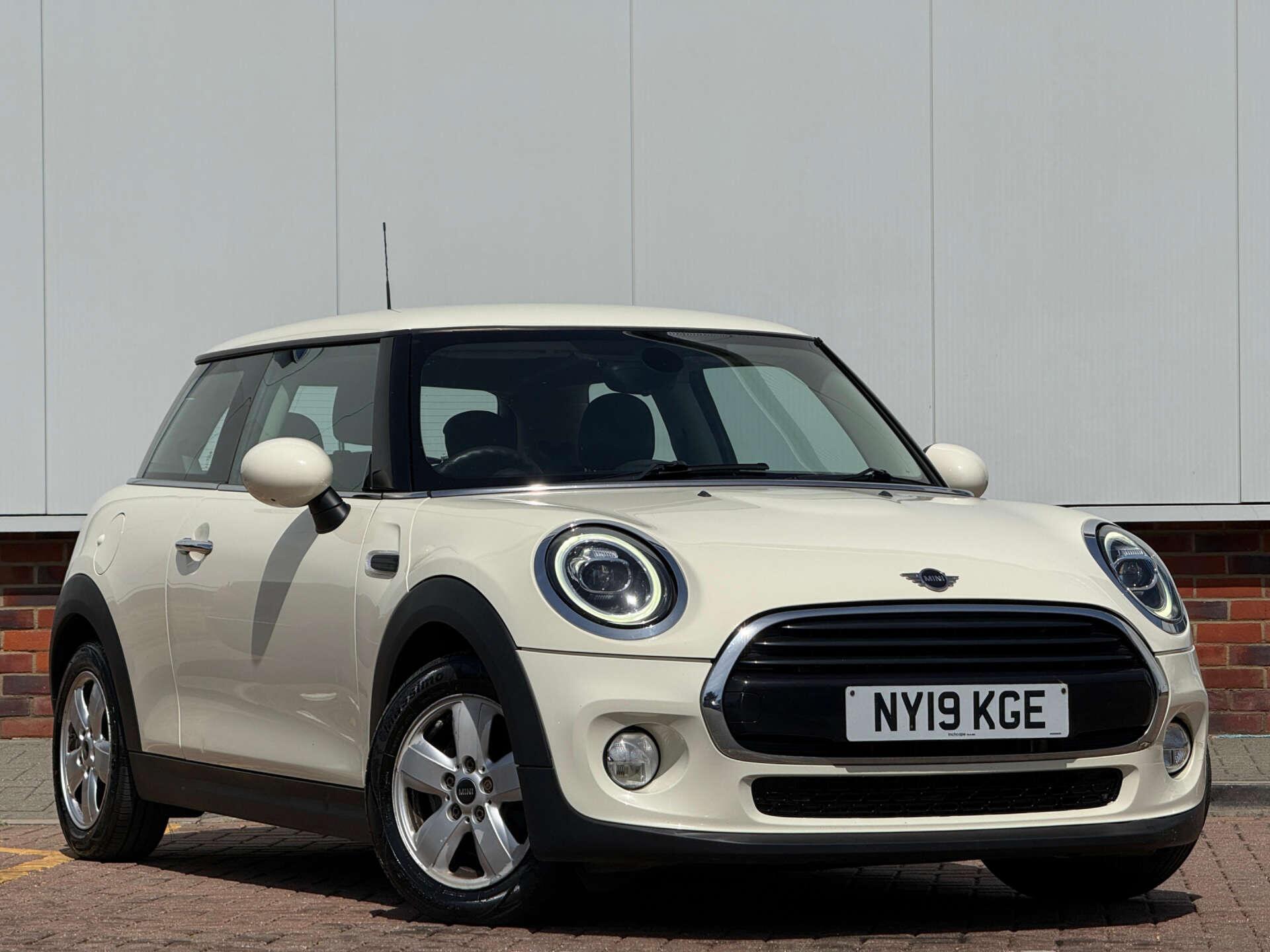Mini Cooper main image