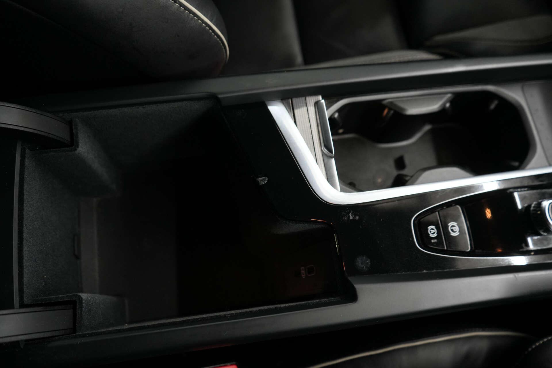 Volvo XC60 view 32