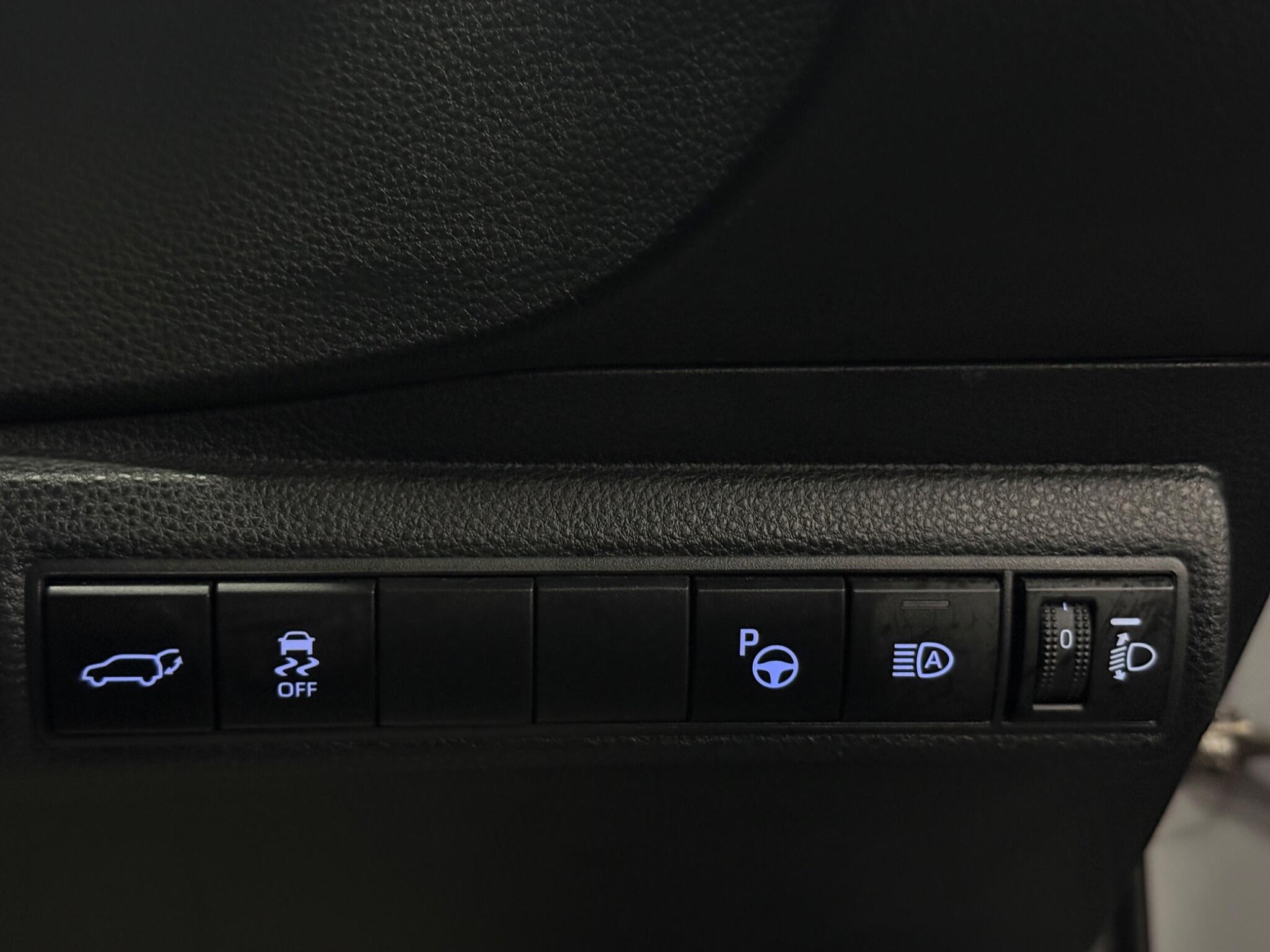 Toyota Corolla view 28