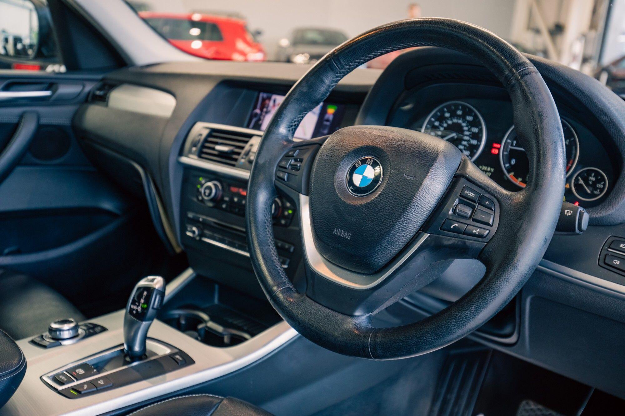 BMW X3 view 2