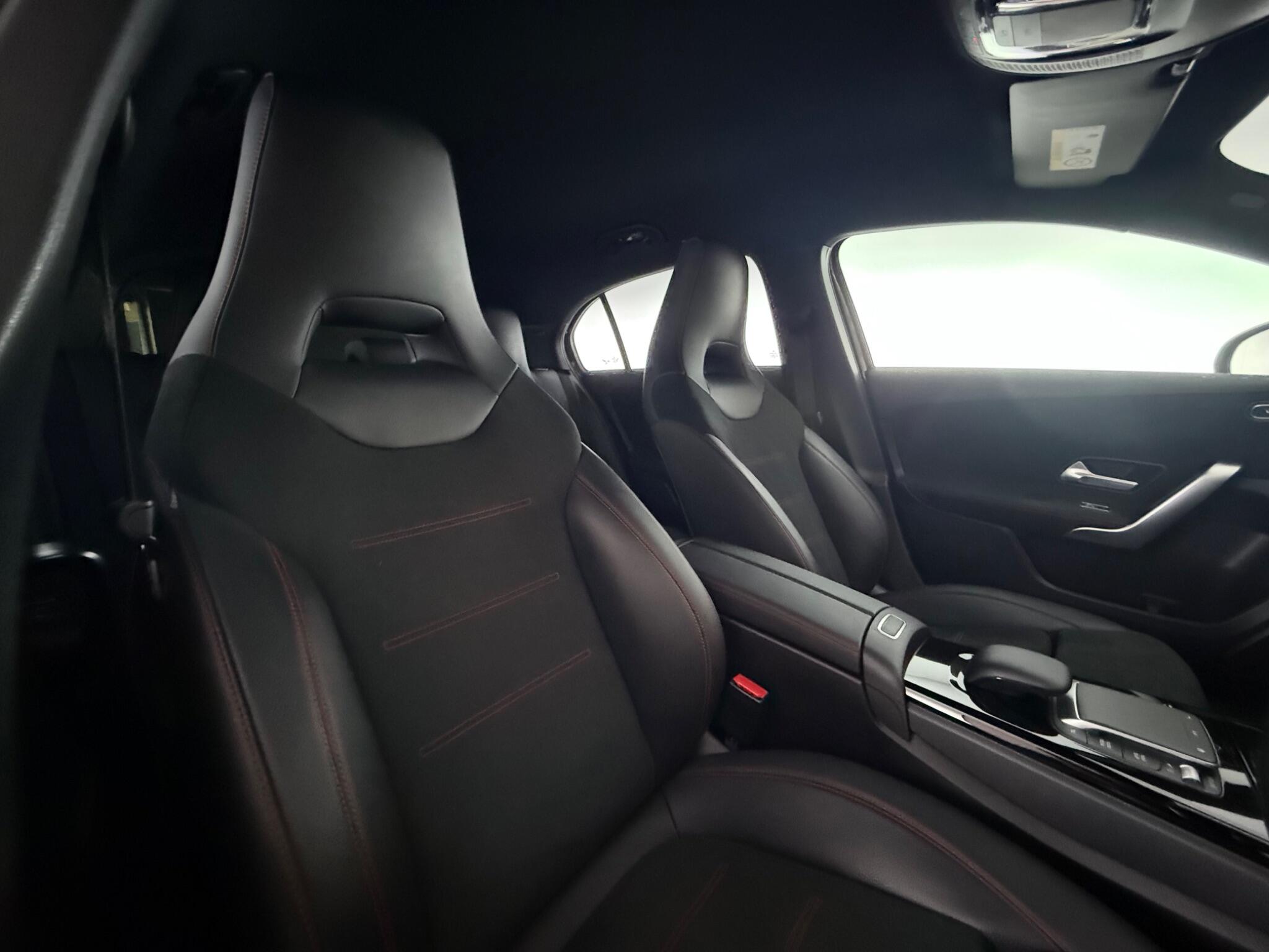 Mercedes-Benz A-Class view 30