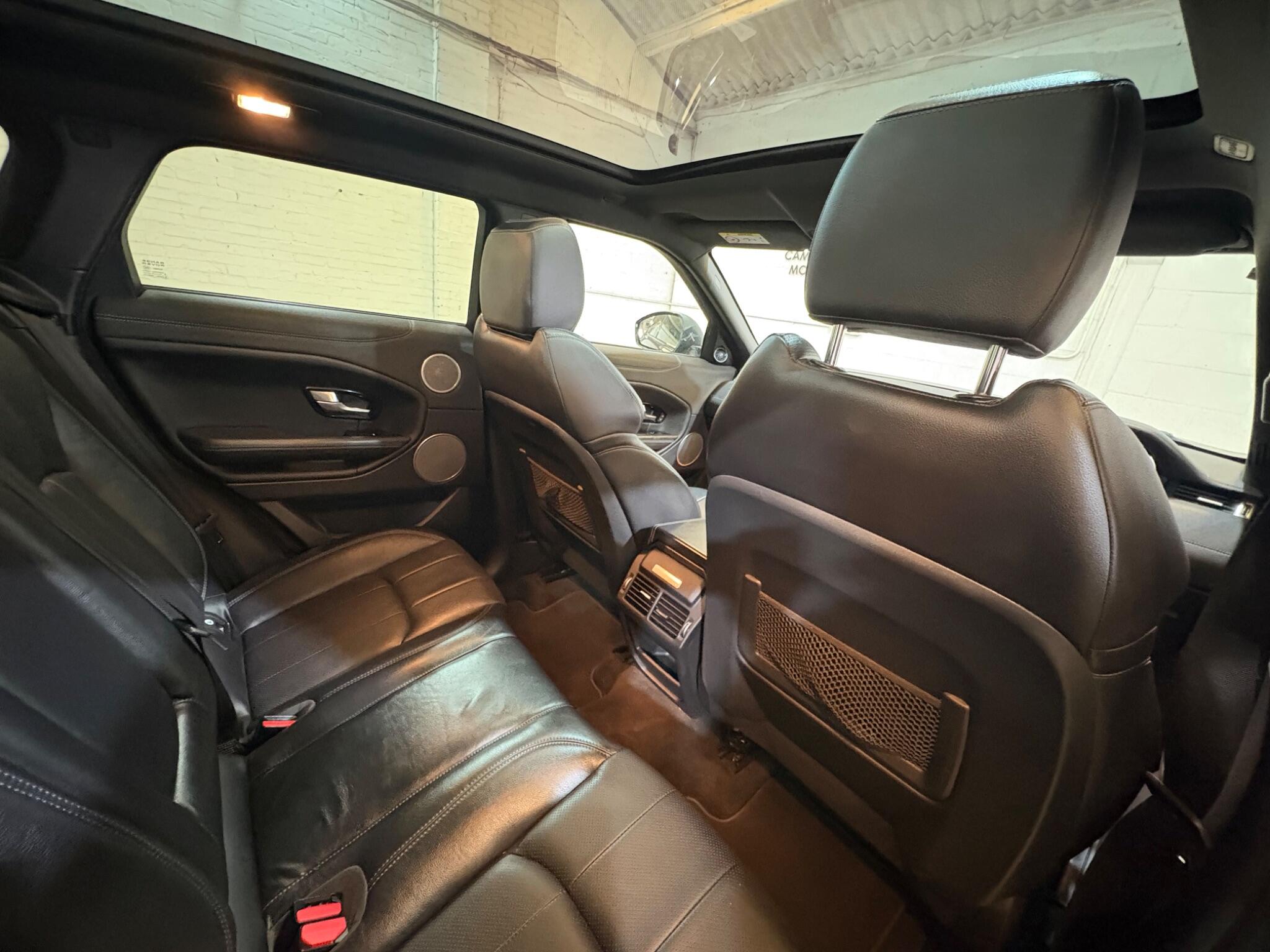 Land Rover Range Rover Evoque view 57