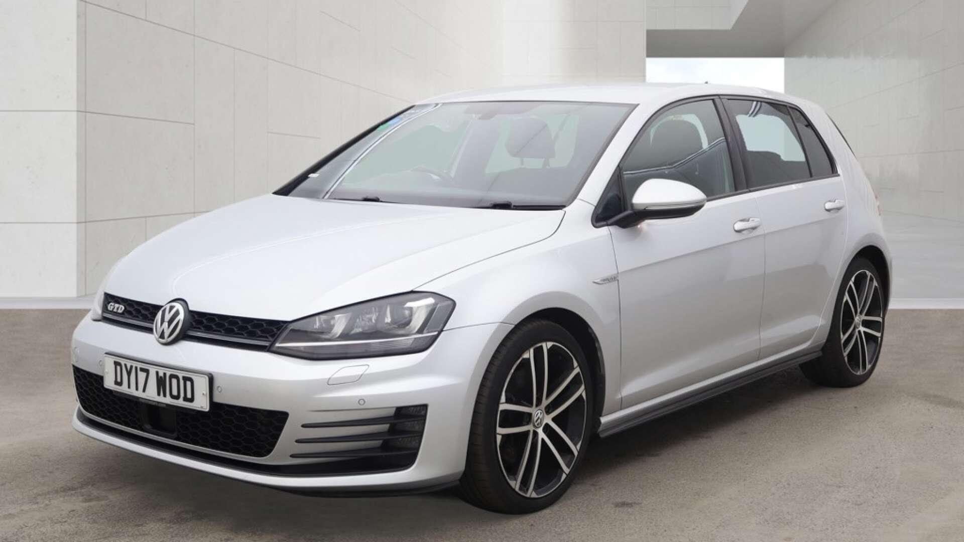Volkswagen Golf view 7