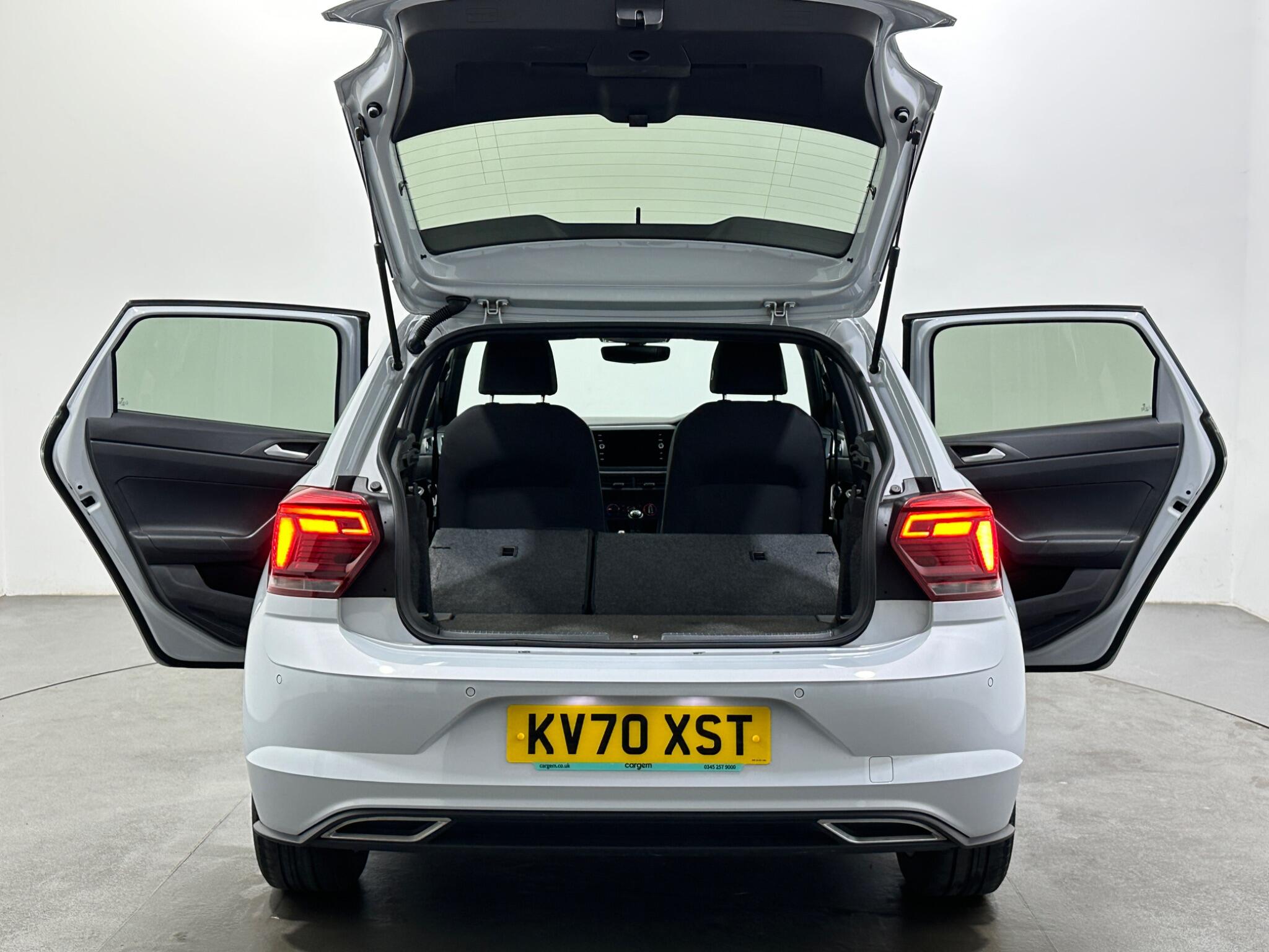 Volkswagen Polo view 43