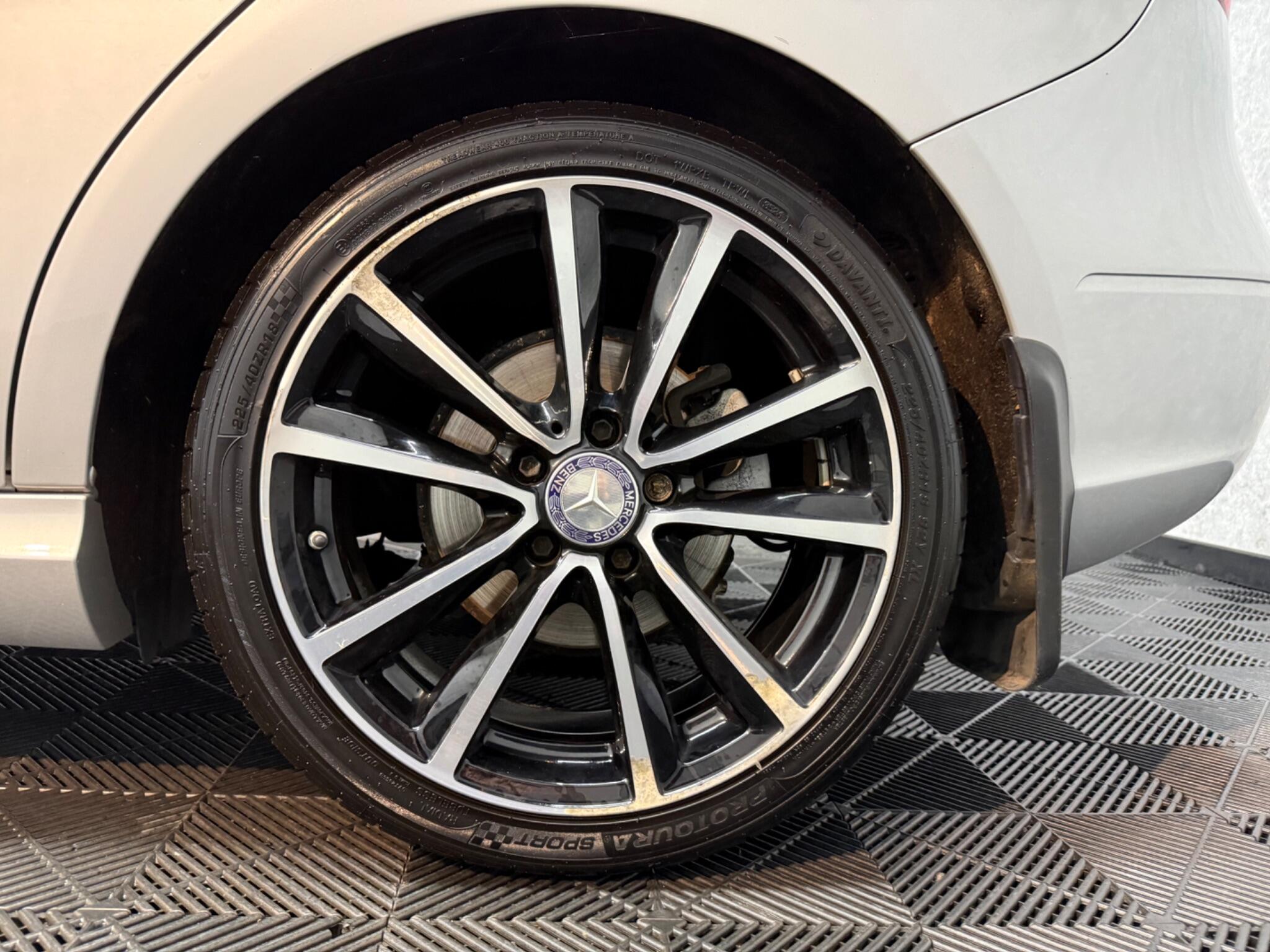 Mercedes-Benz B Class view 23