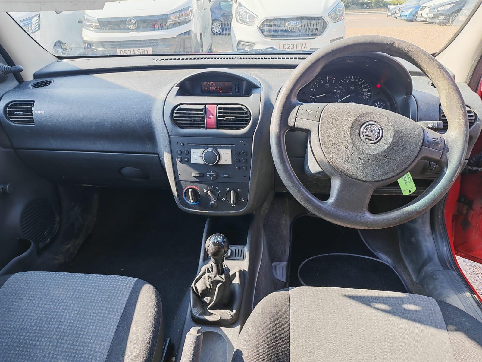 Vauxhall Combo view 11
