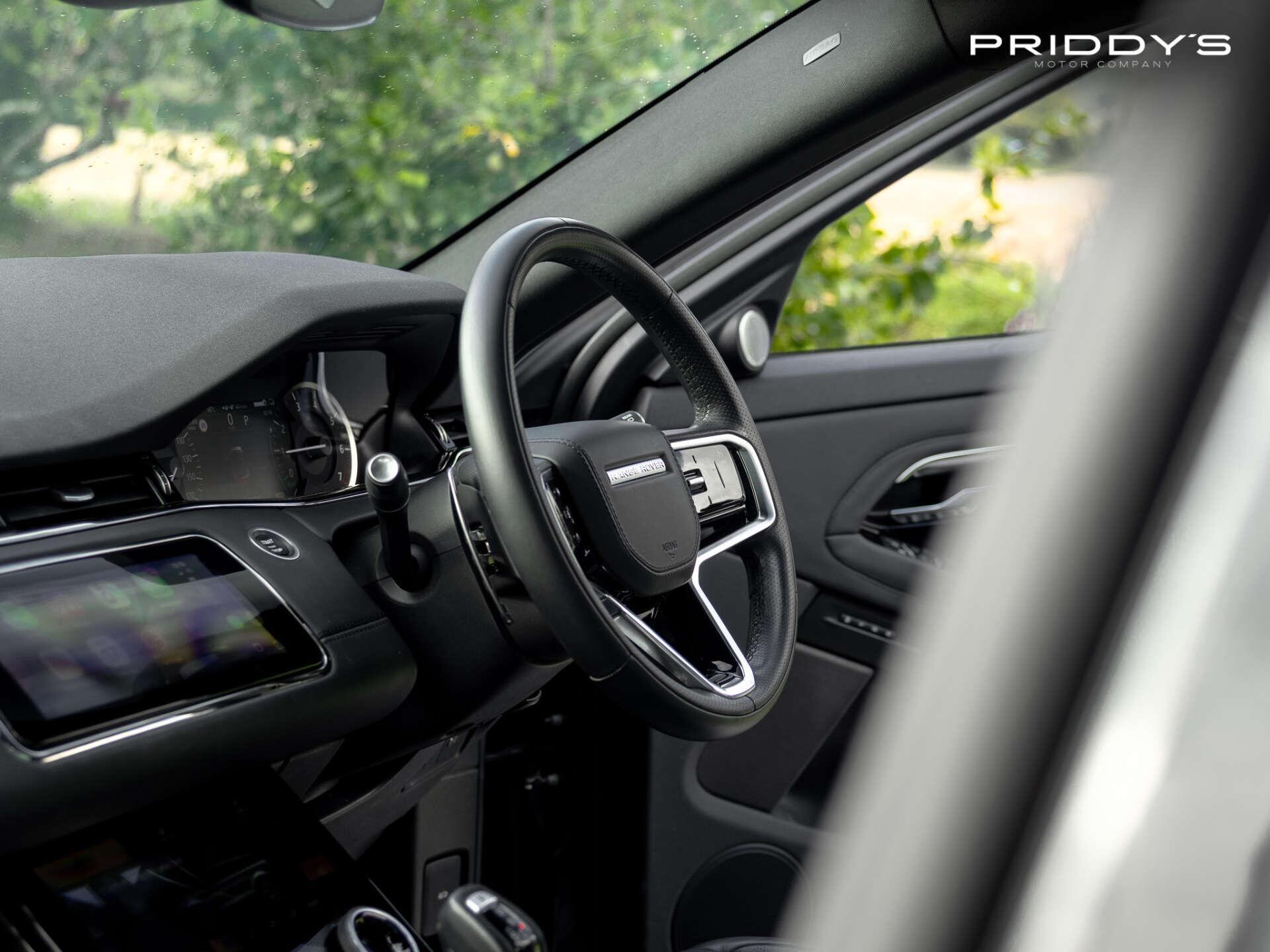 Land Rover Range Rover Evoque view 20