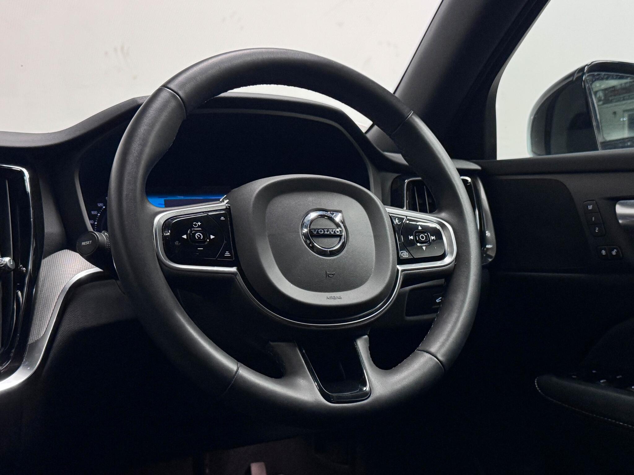 Volvo V60 view 31