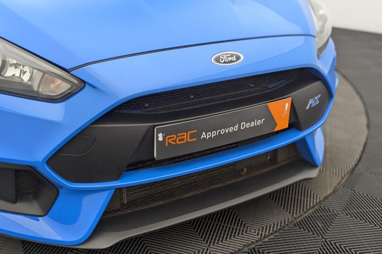 Ford Focus view 49