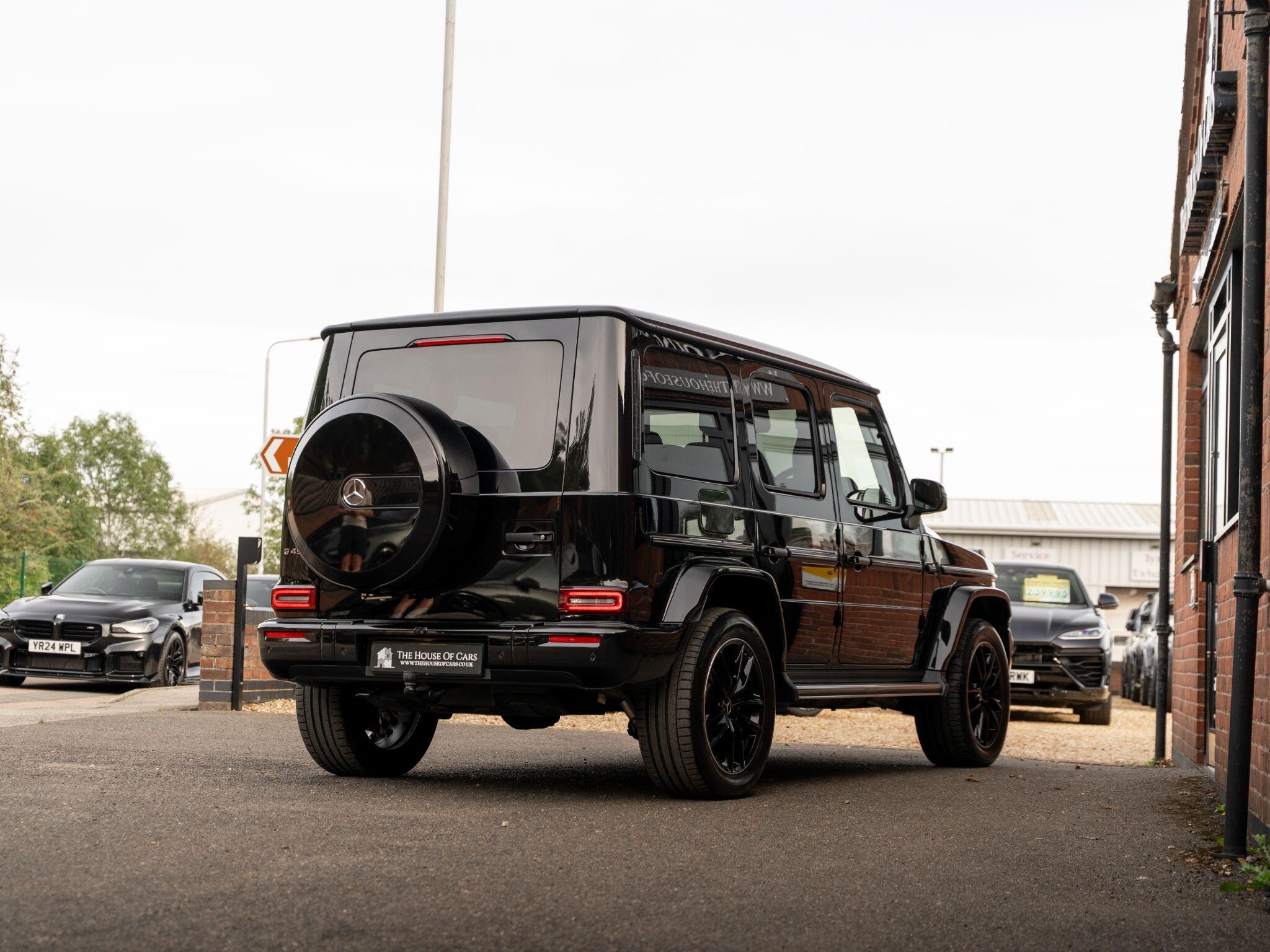 Mercedes-Benz G Class view 16