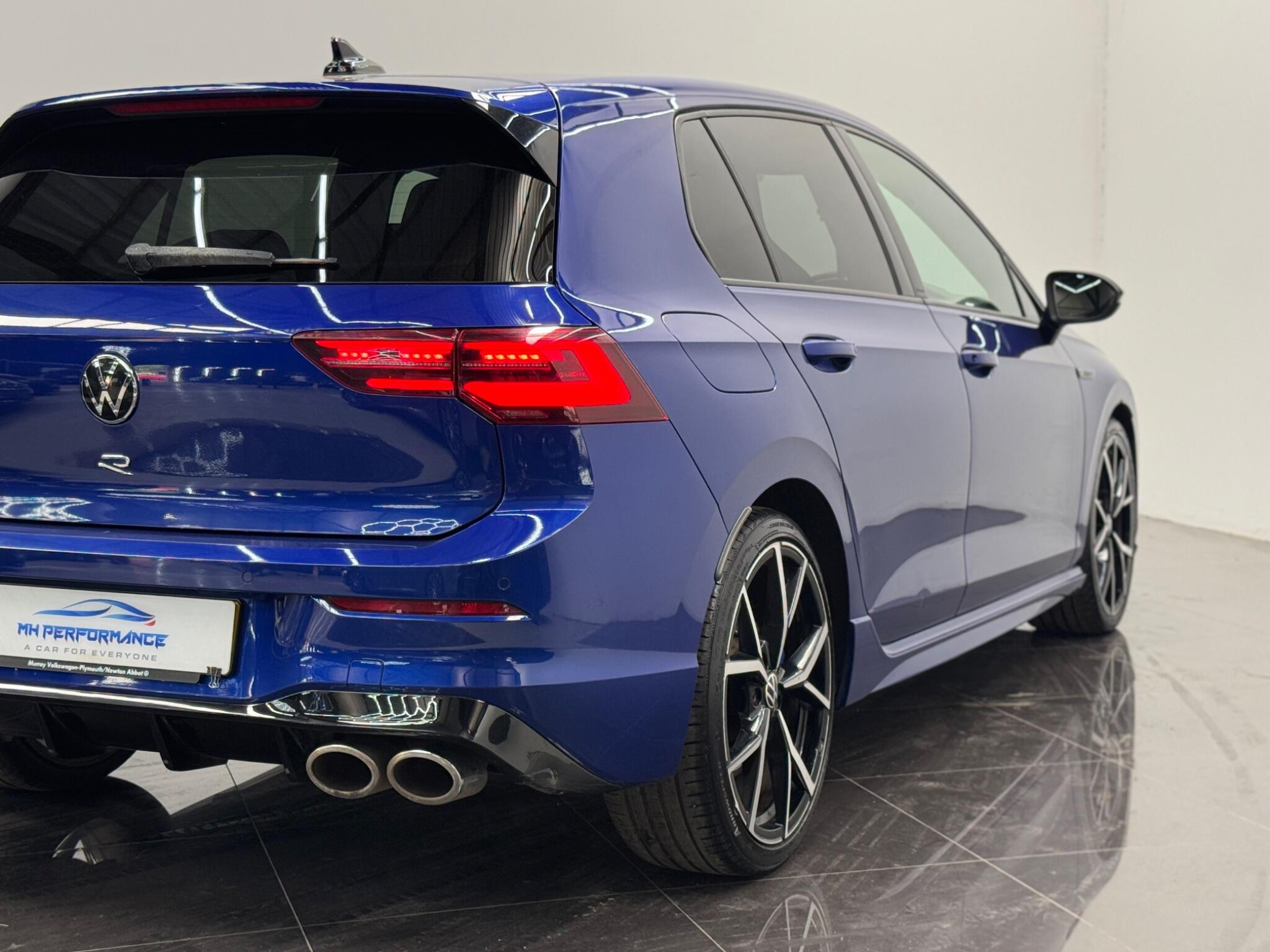Volkswagen Golf view 15