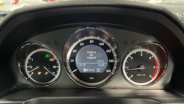 Mercedes-Benz C-Class view 14