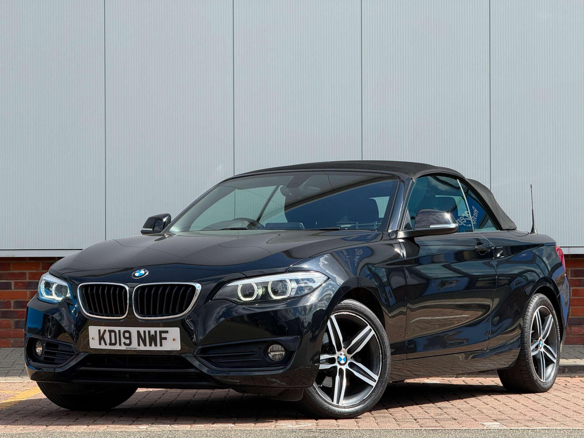 BMW 2 Series view 3
