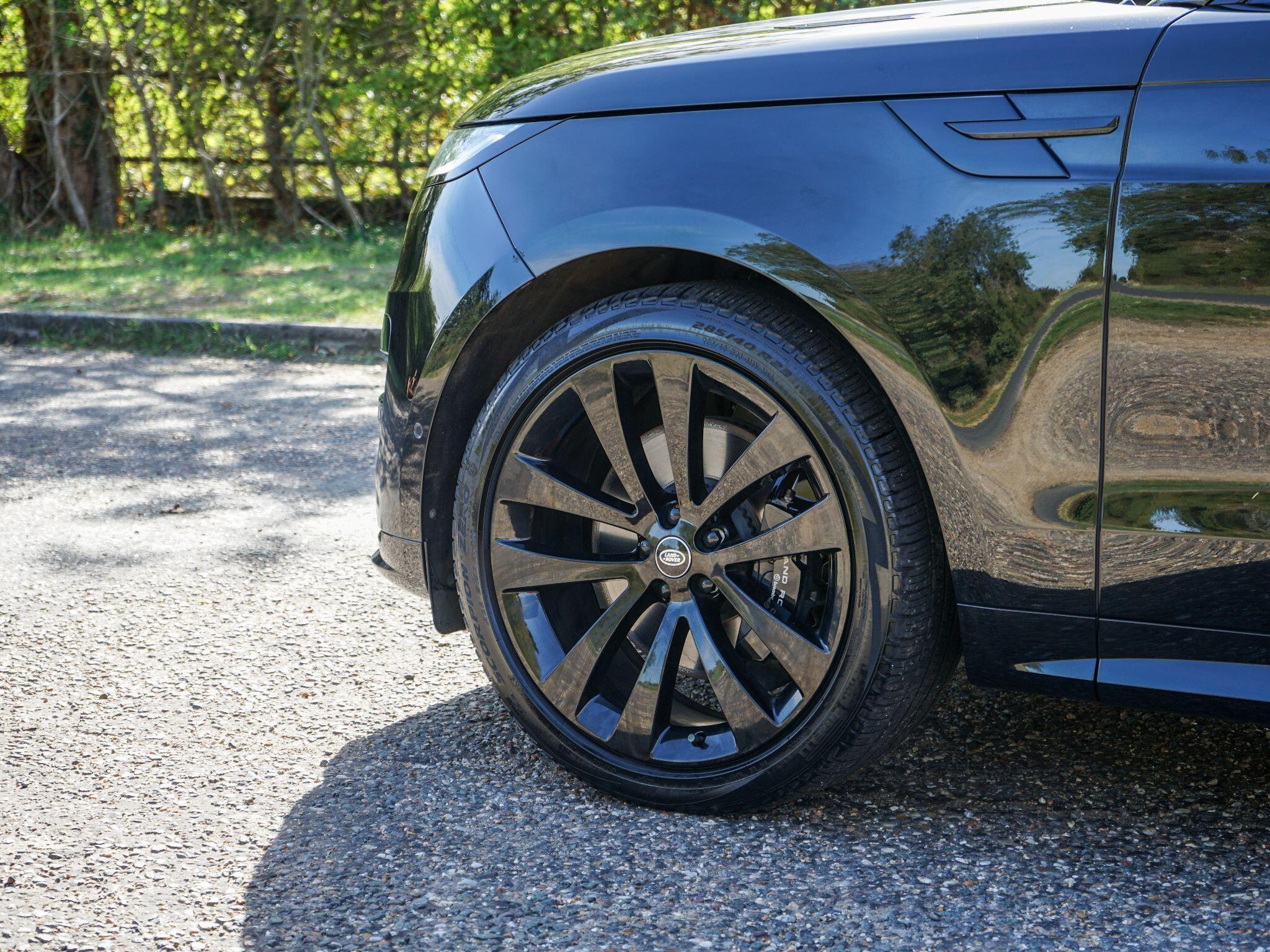 Land Rover Range Rover Sport view 5