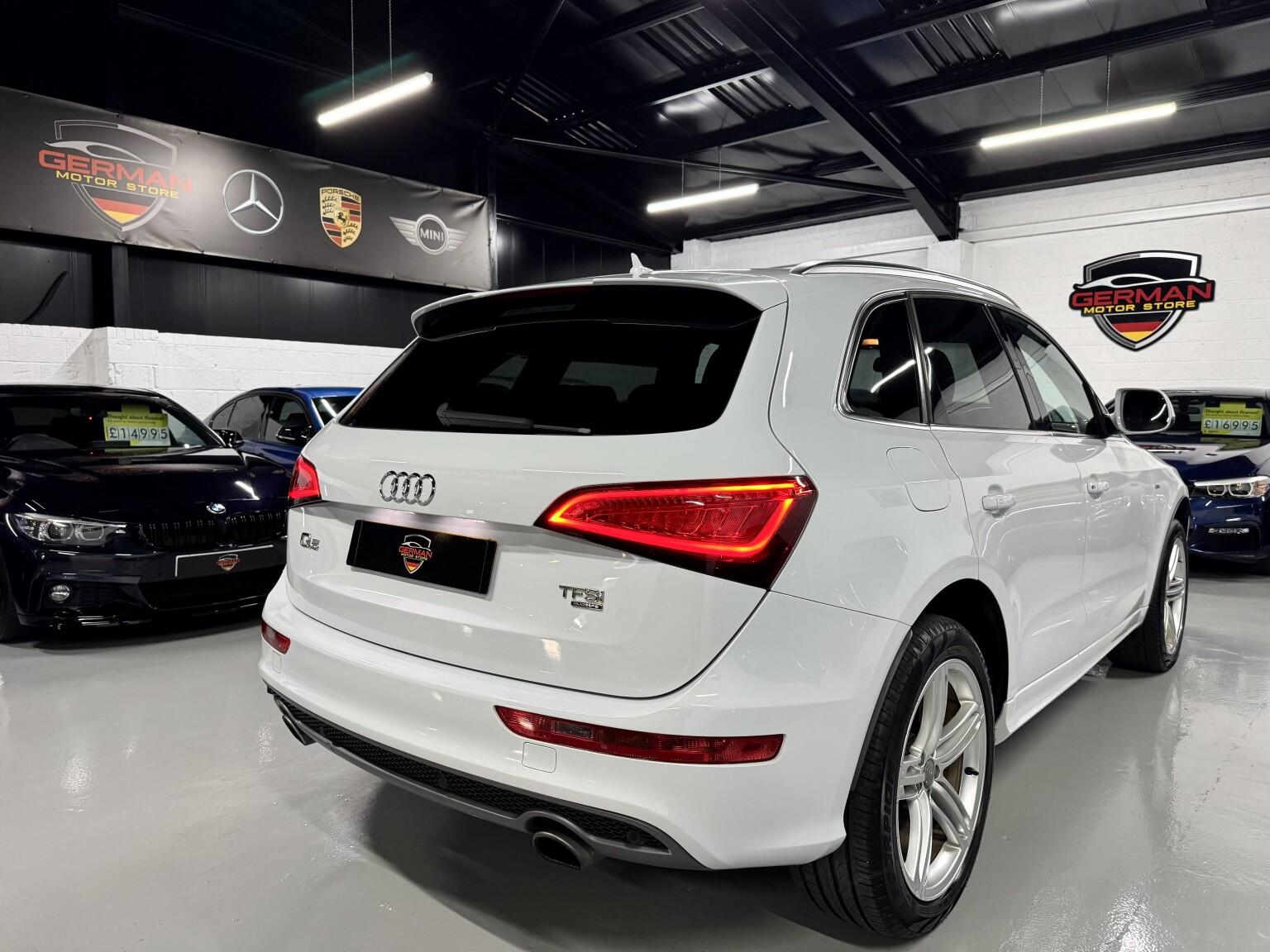 Audi Q5 view 28