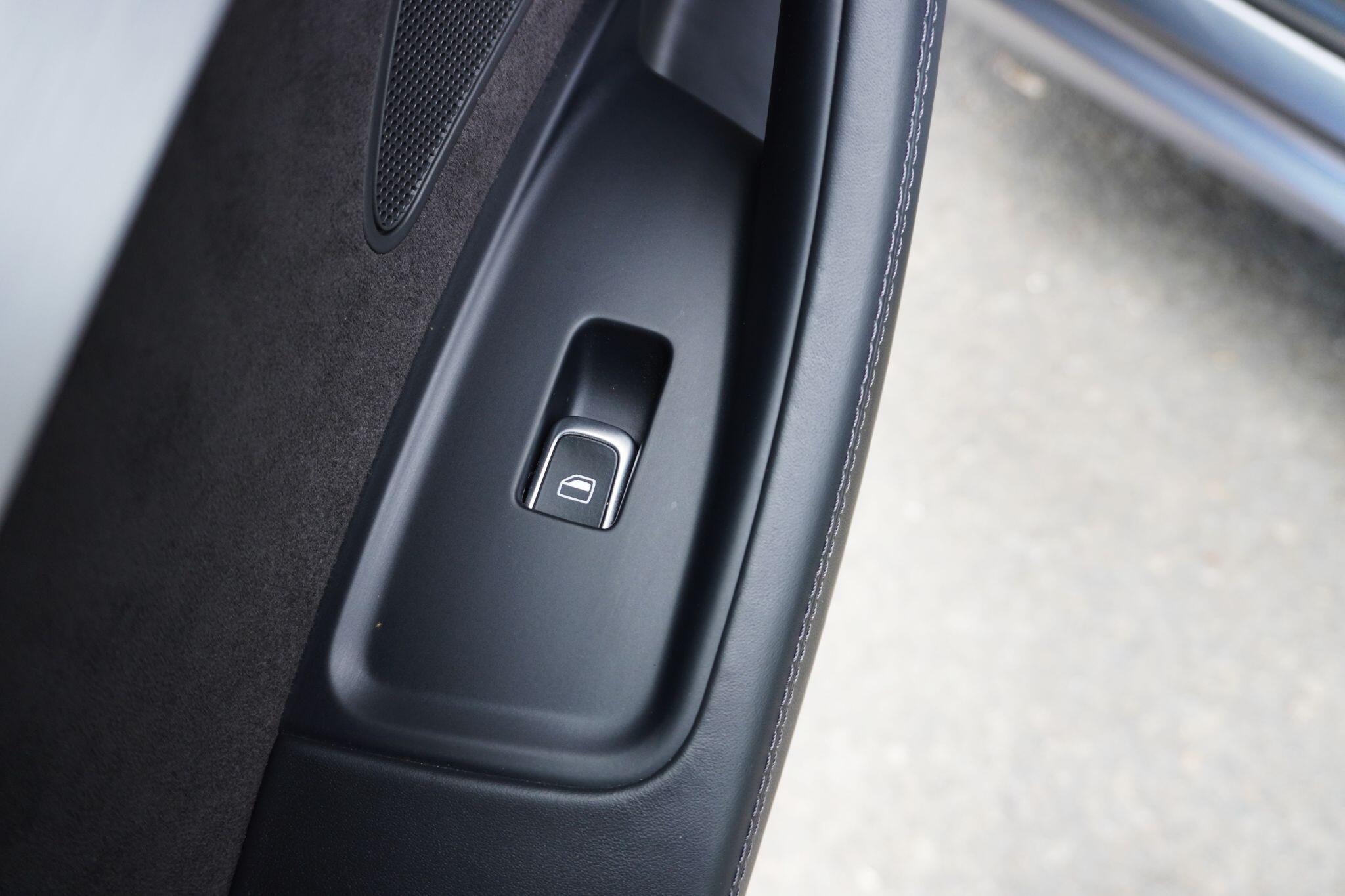 Audi S8 view 69