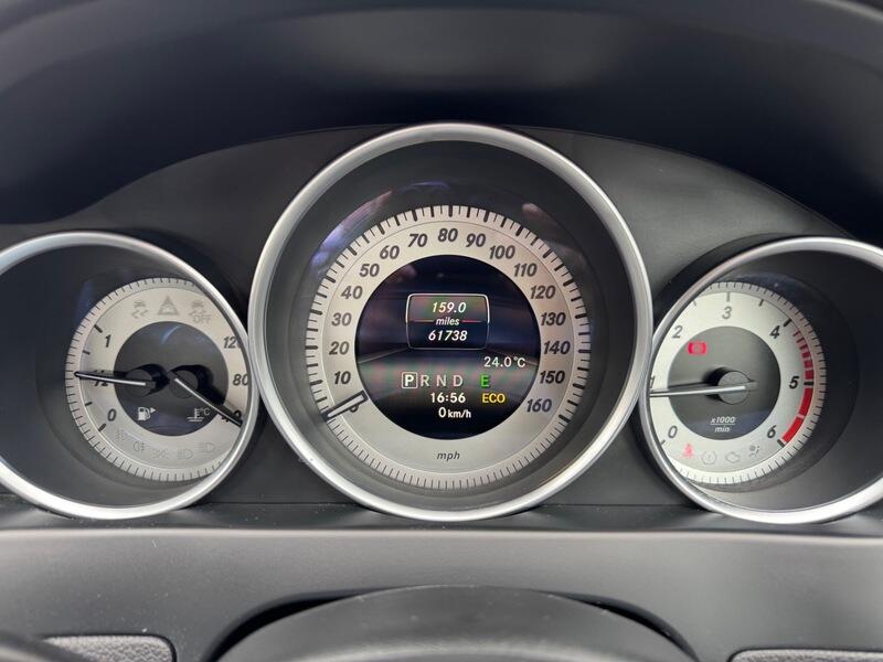 Mercedes-Benz C Class view 30