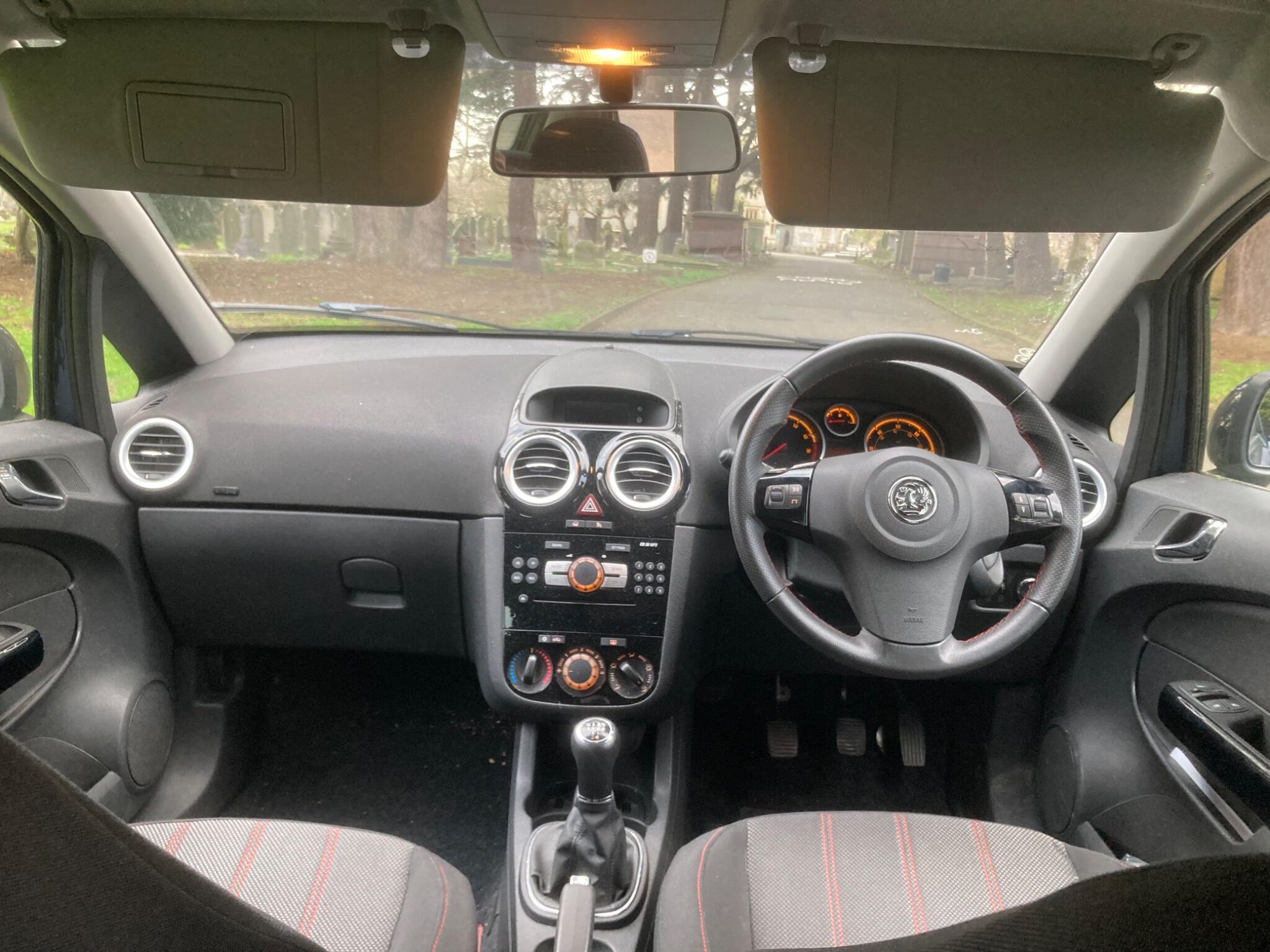 Vauxhall Corsa view 3