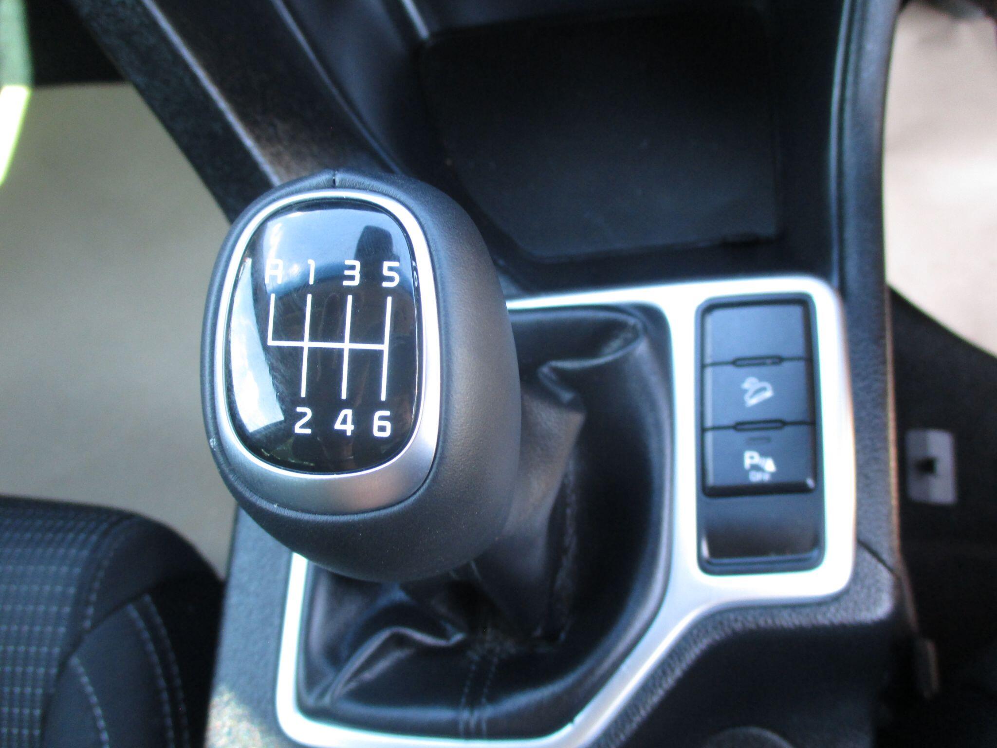 Kia Sportage view 42