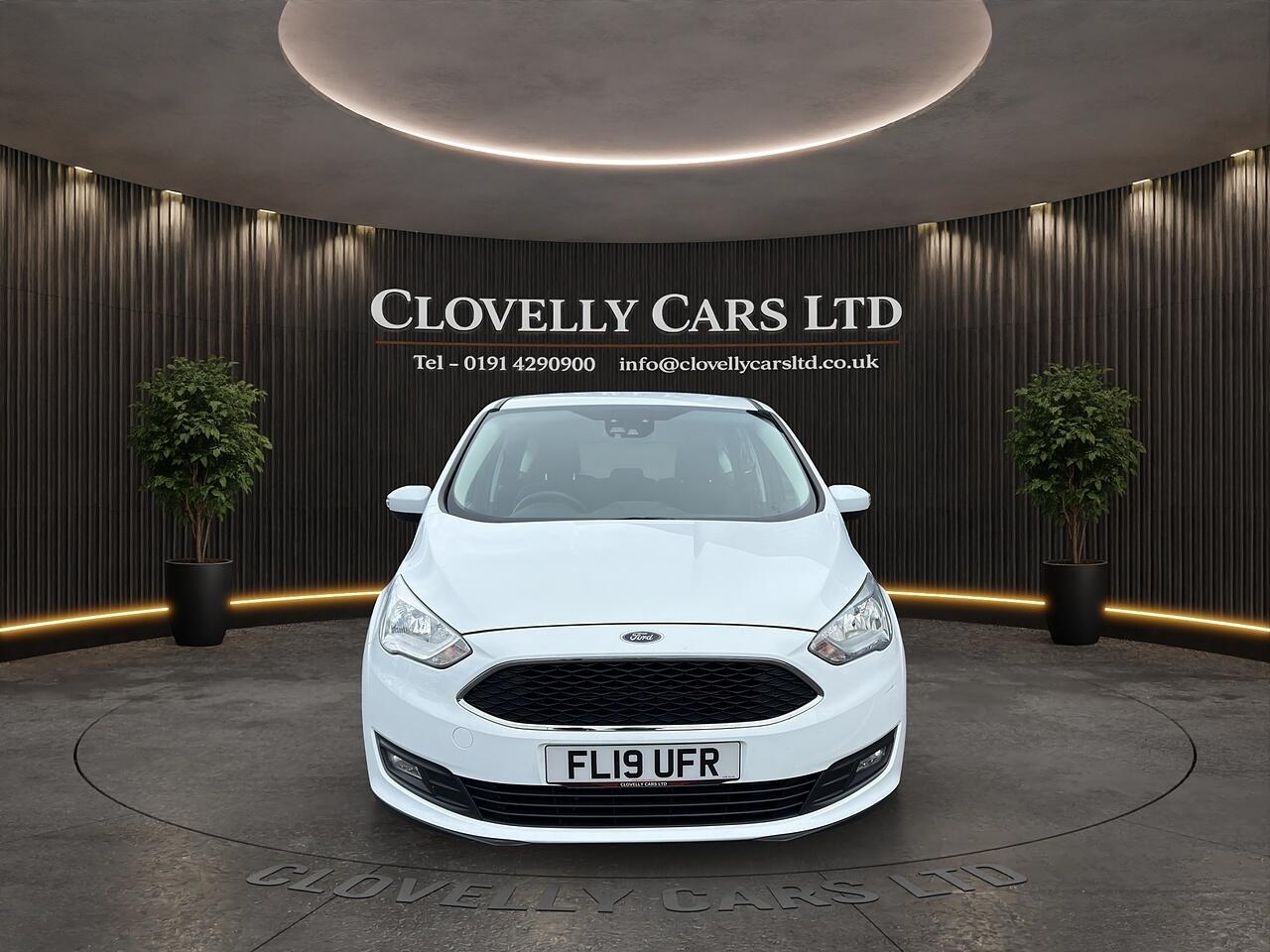 Ford C-Max view 5
