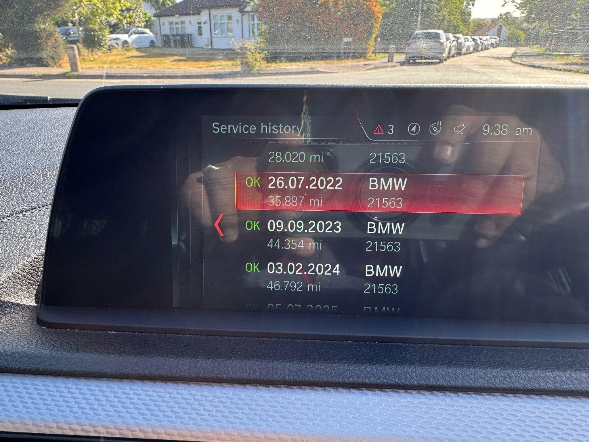 BMW 1 Series view 33