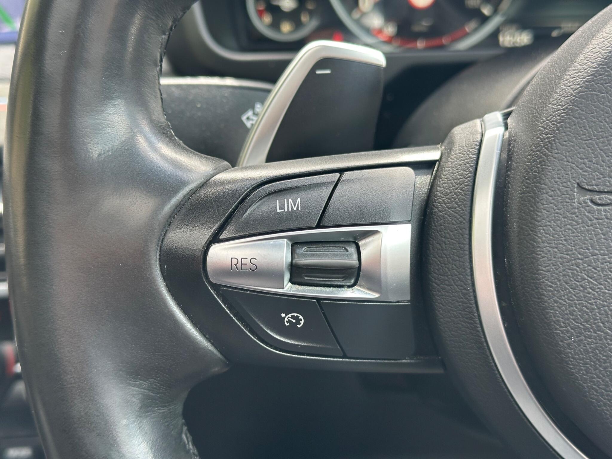 BMW X5 view 13