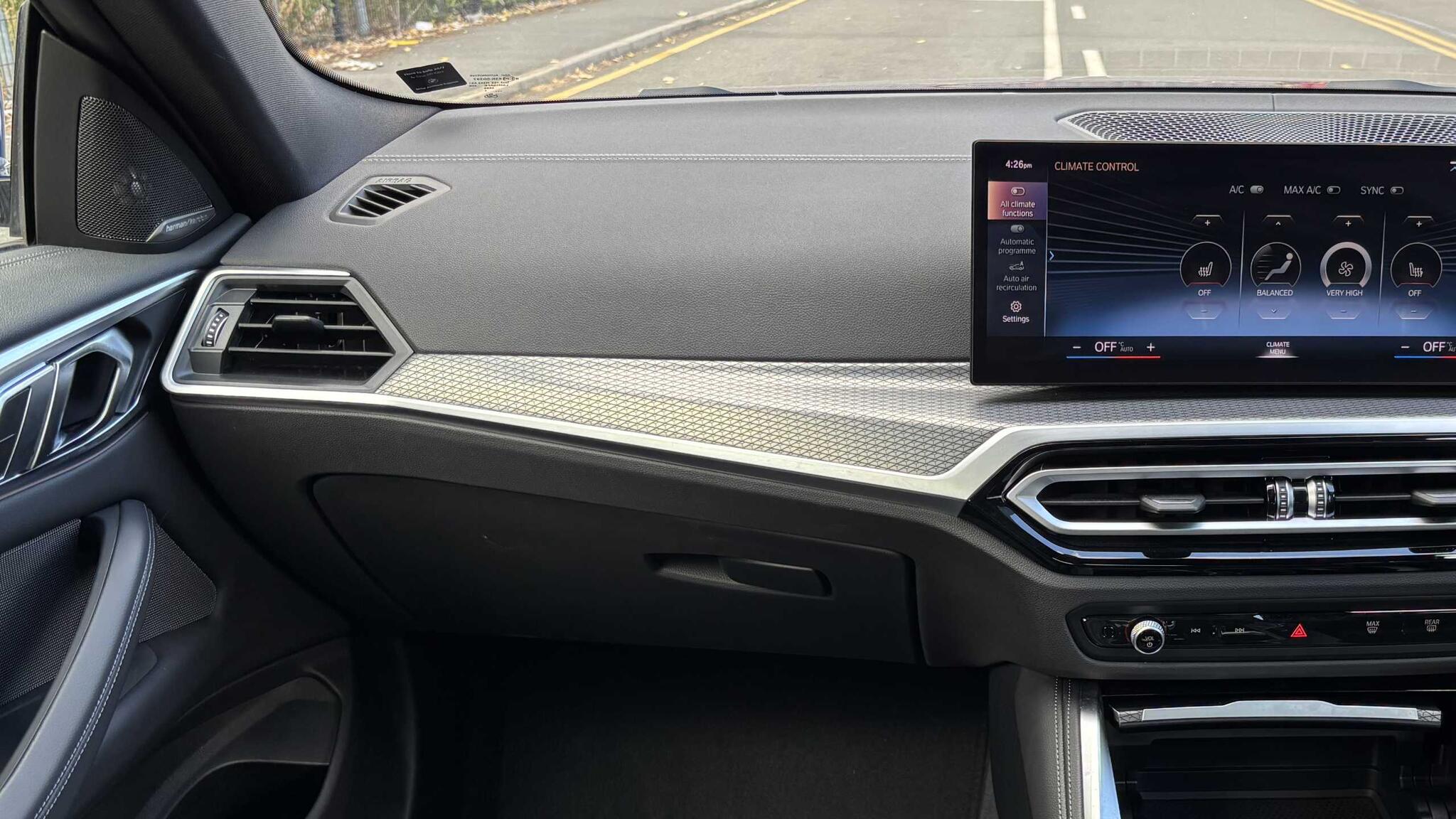 BMW 4 Series view 6