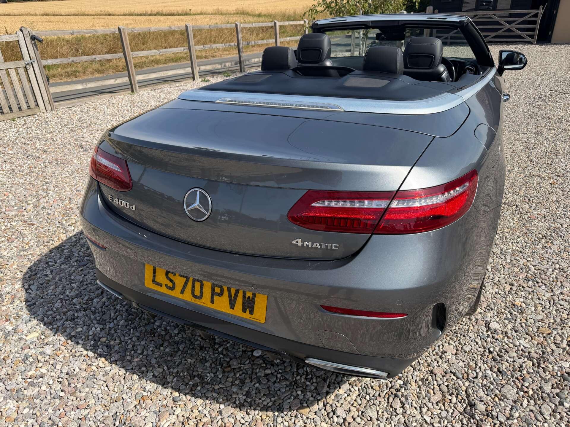 Mercedes-Benz E-Class view 13