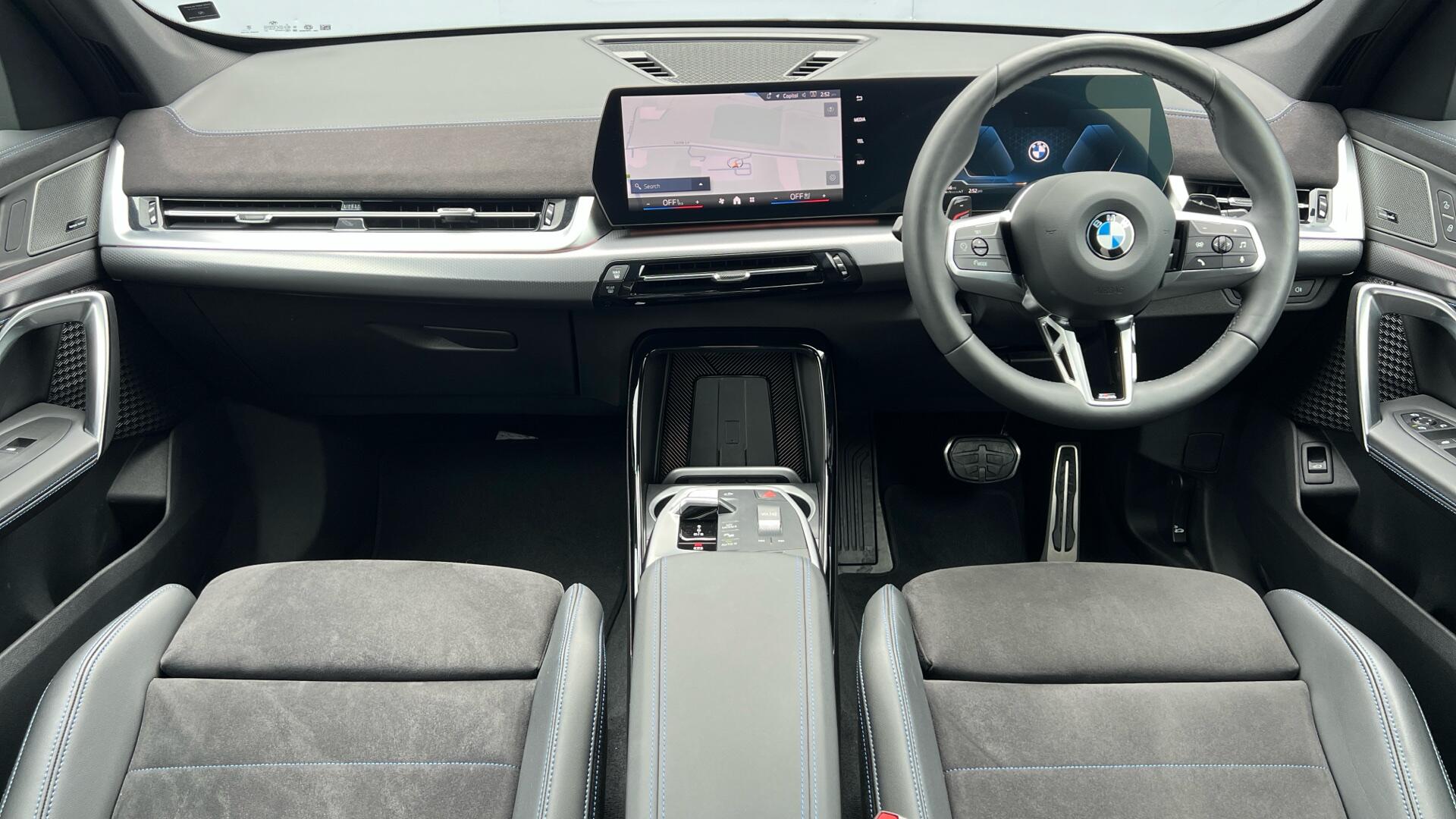 BMW X1 view 4