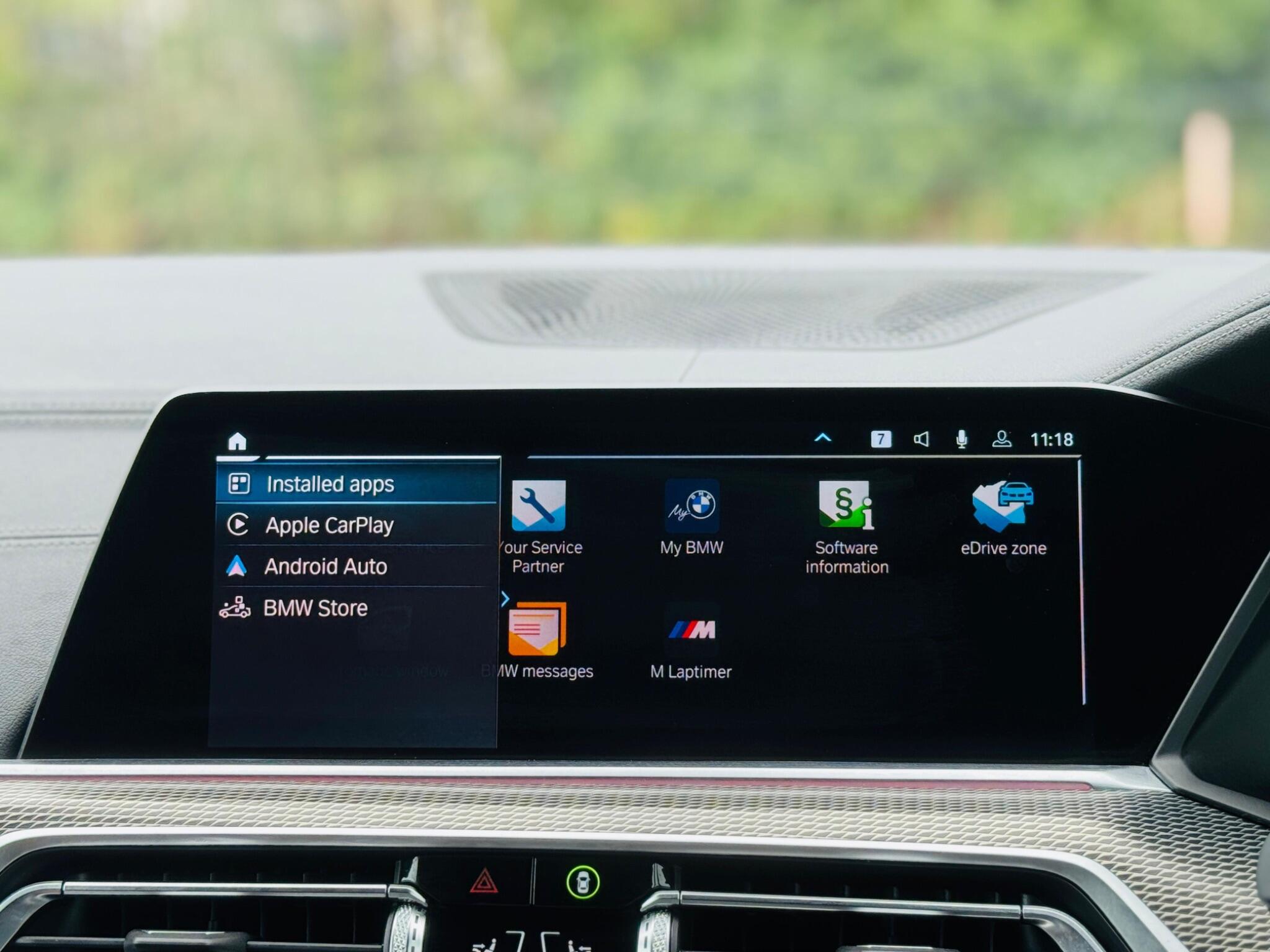 BMW X5 view 11