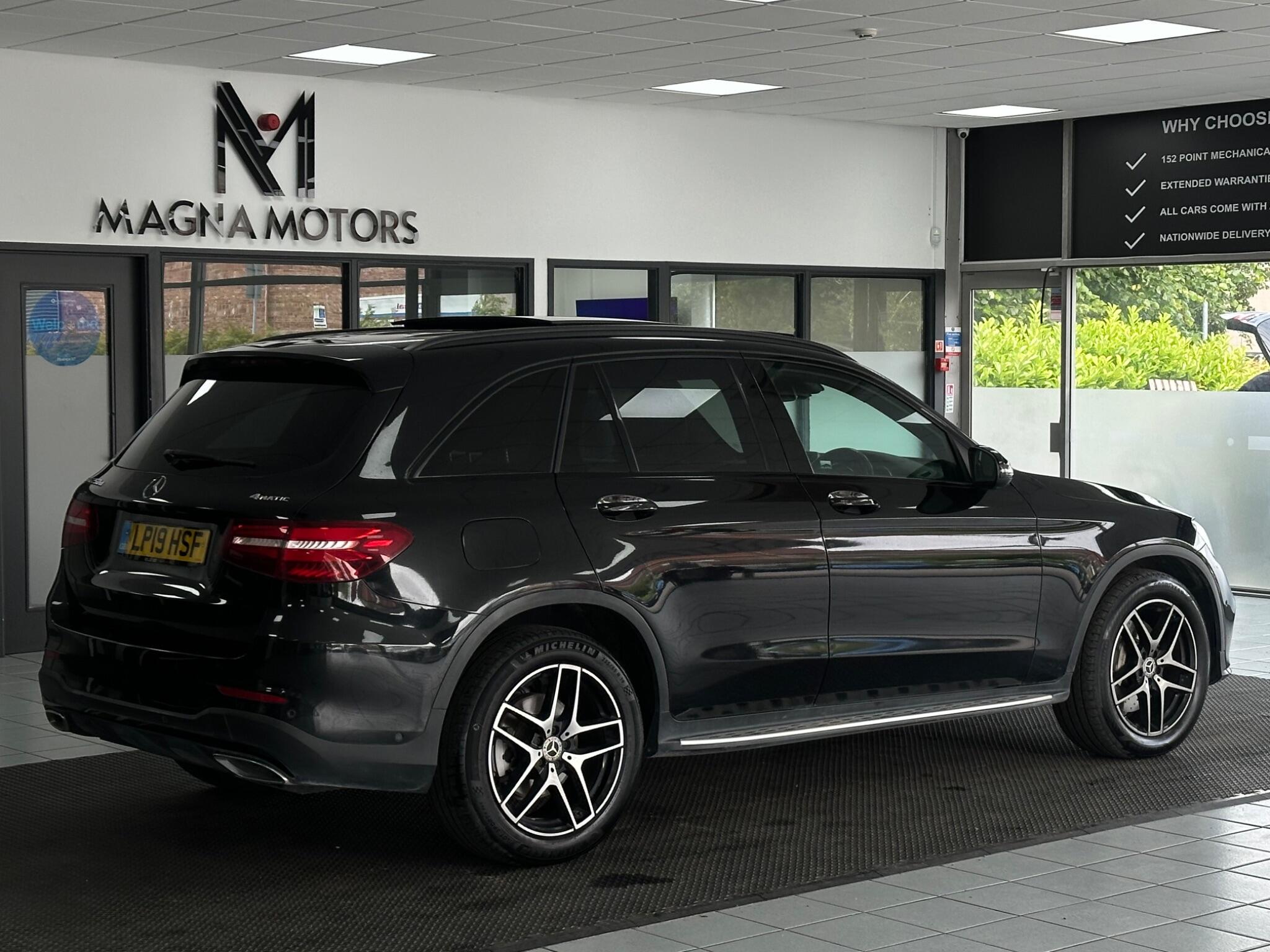 Mercedes-Benz GLC view 13