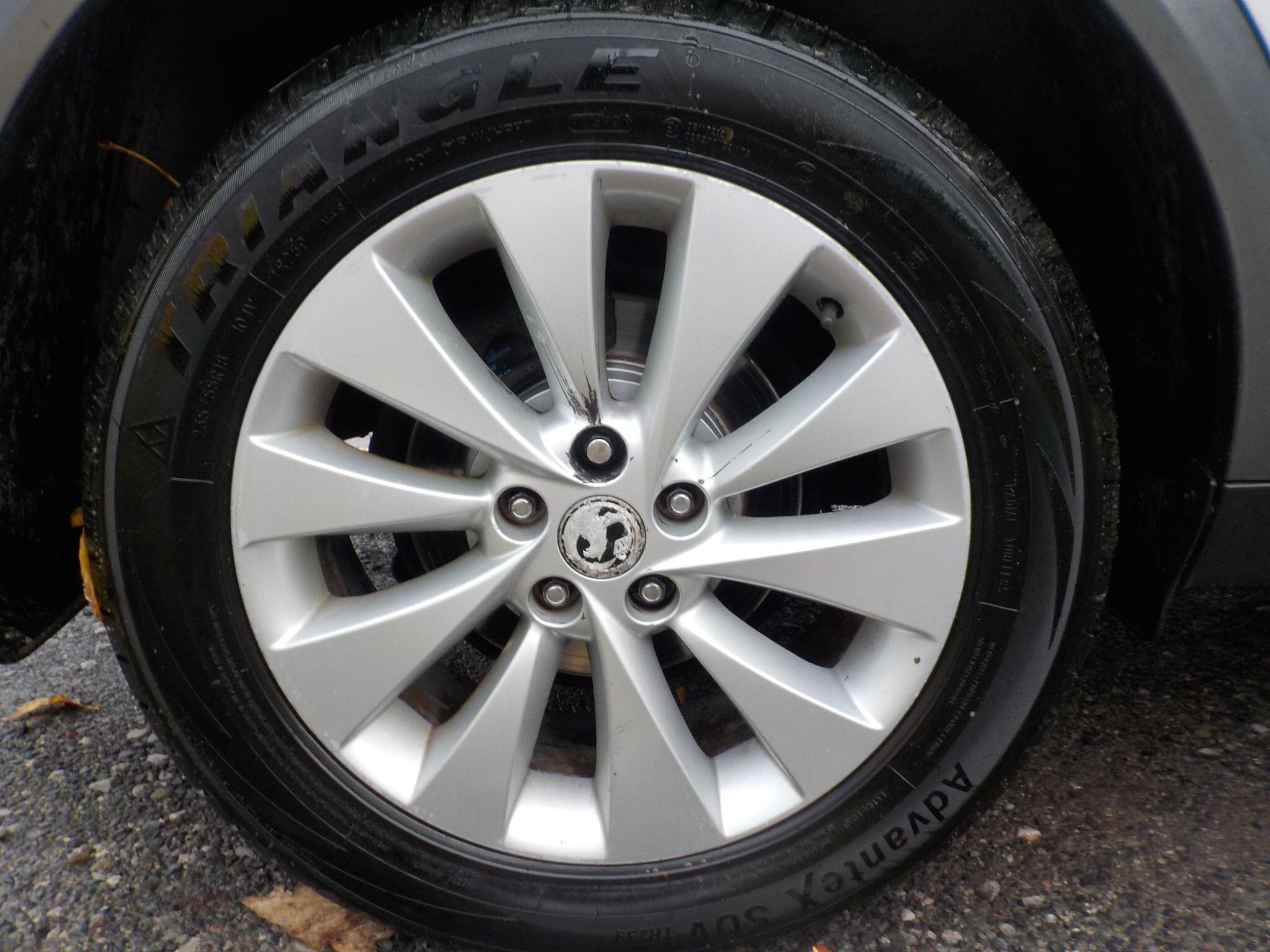 Vauxhall Antara 2.2 CDTi Exclusiv 4WD Euro 5 (s/s) 5dr