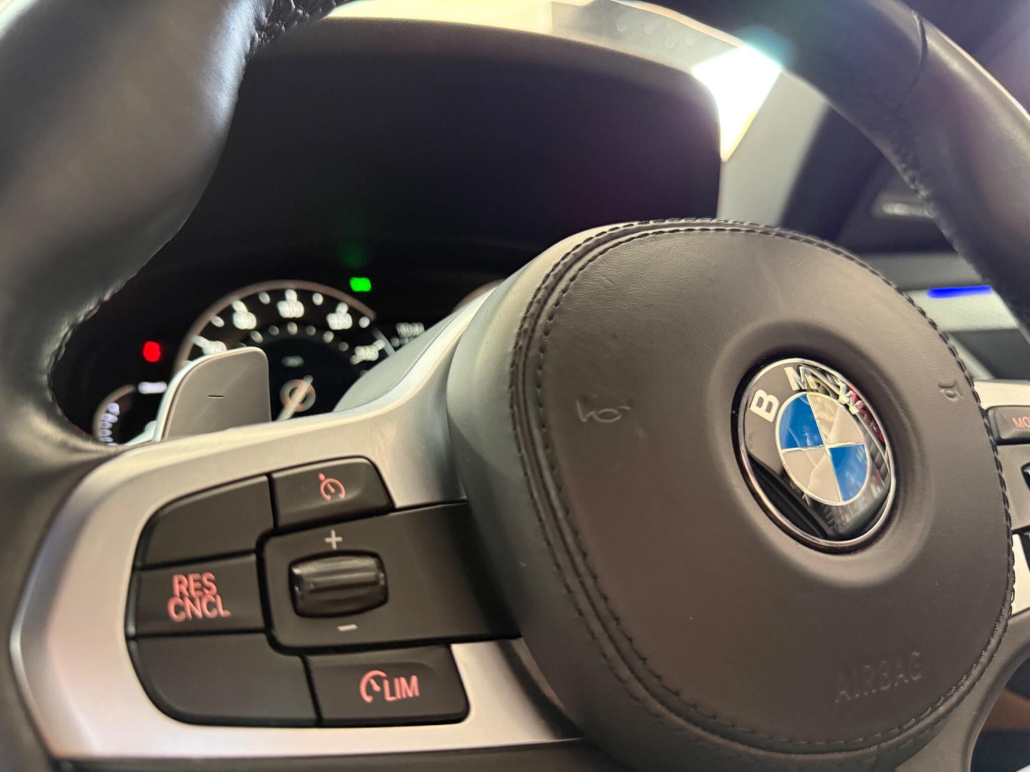 BMW X3 view 16