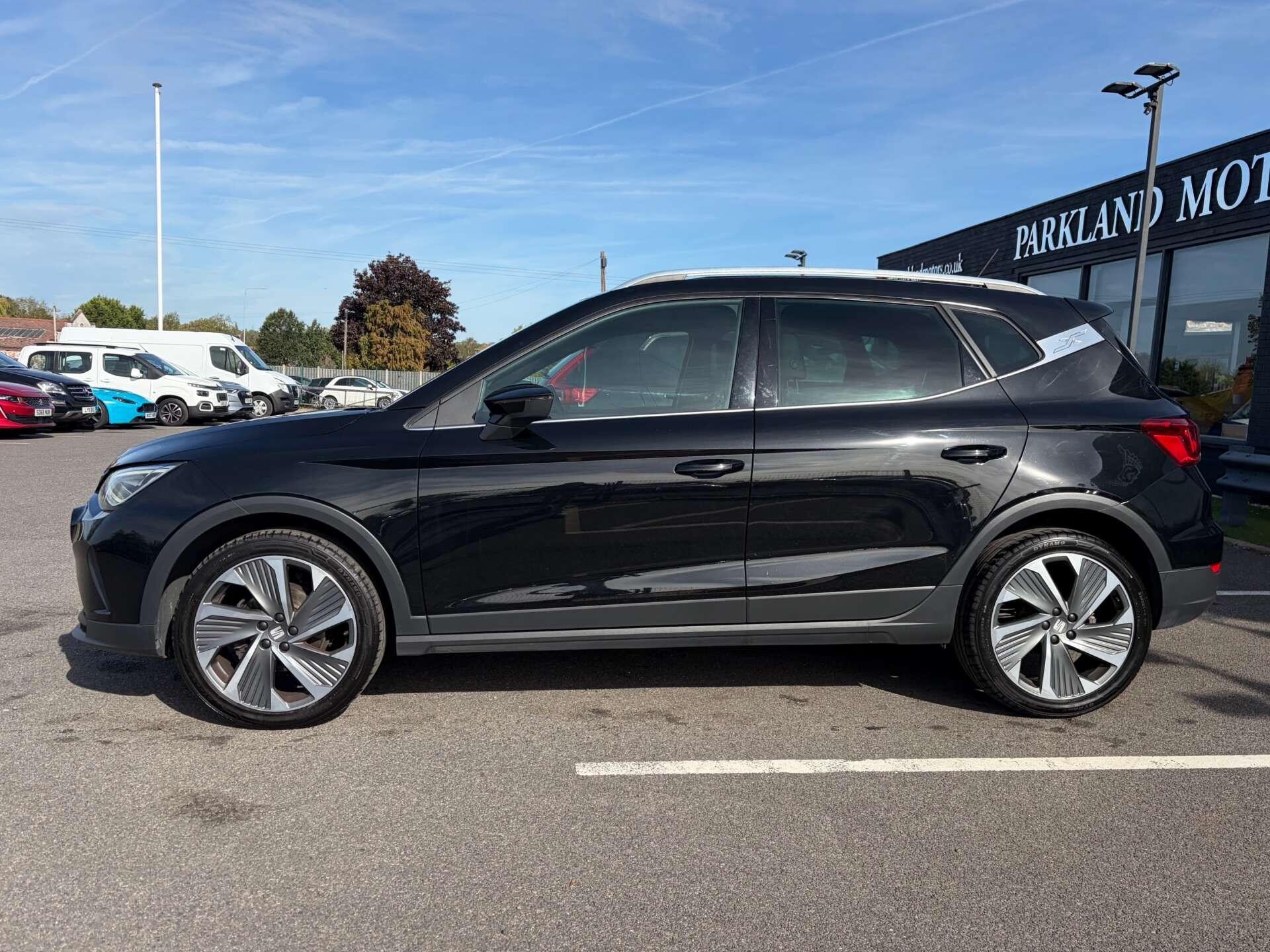 Seat Arona view 5