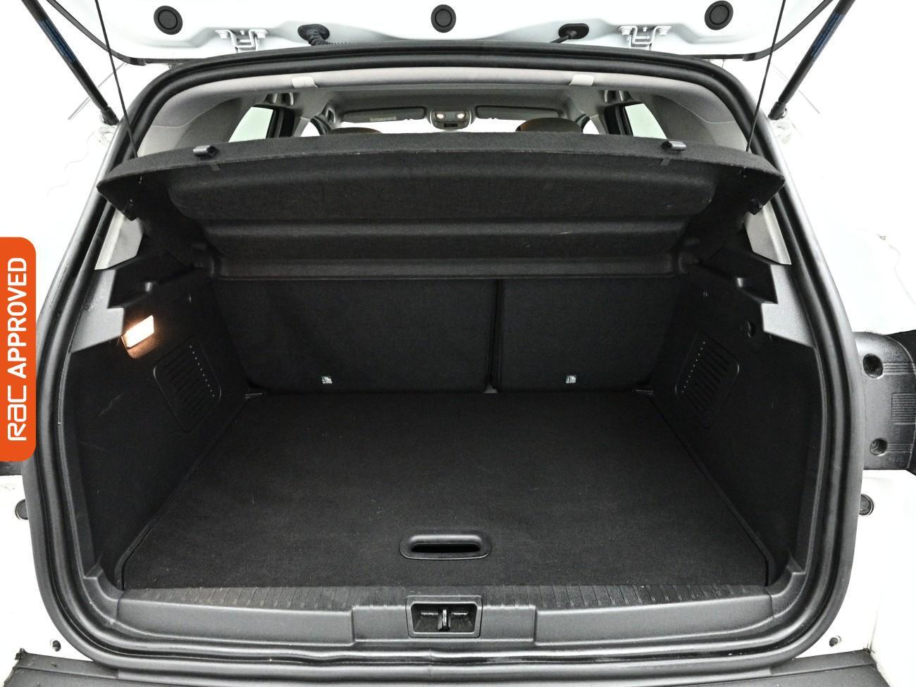 Renault Captur view 24