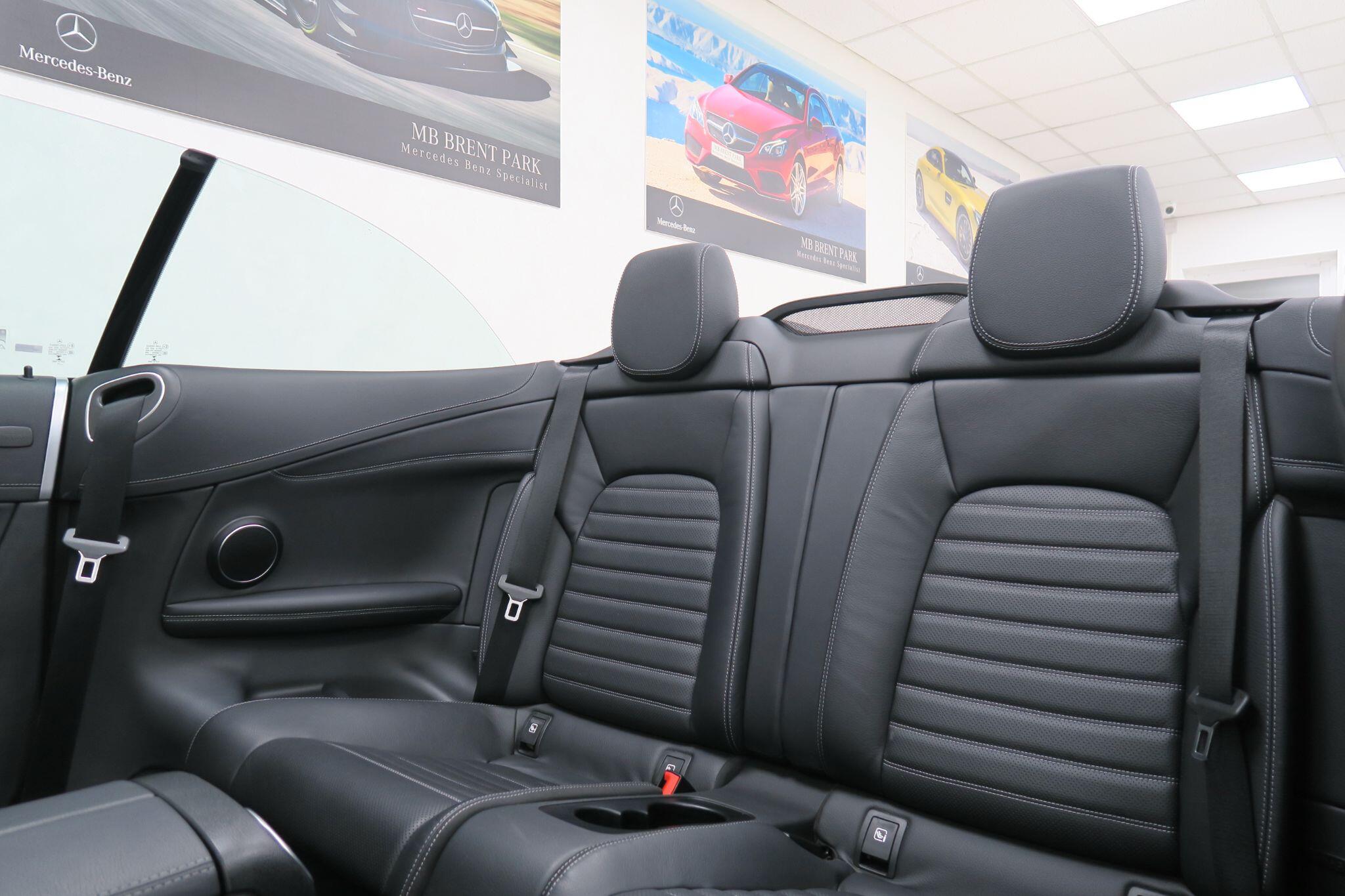 Mercedes-Benz C-Class view 12