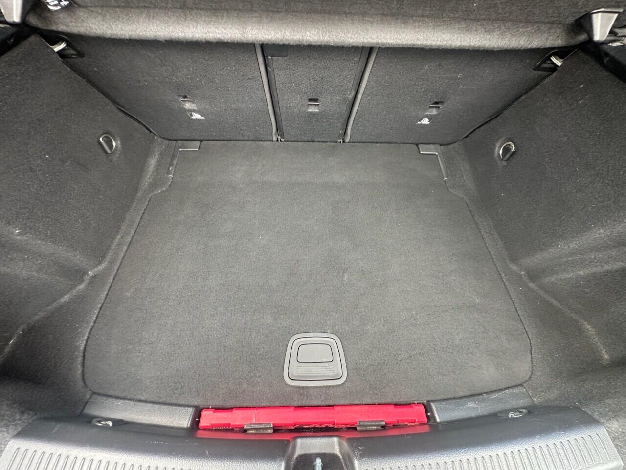 Mercedes-Benz A-Class view 36