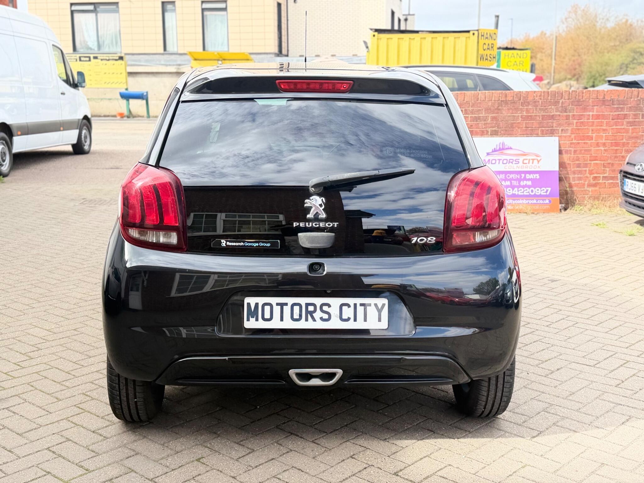Peugeot 108 view 8