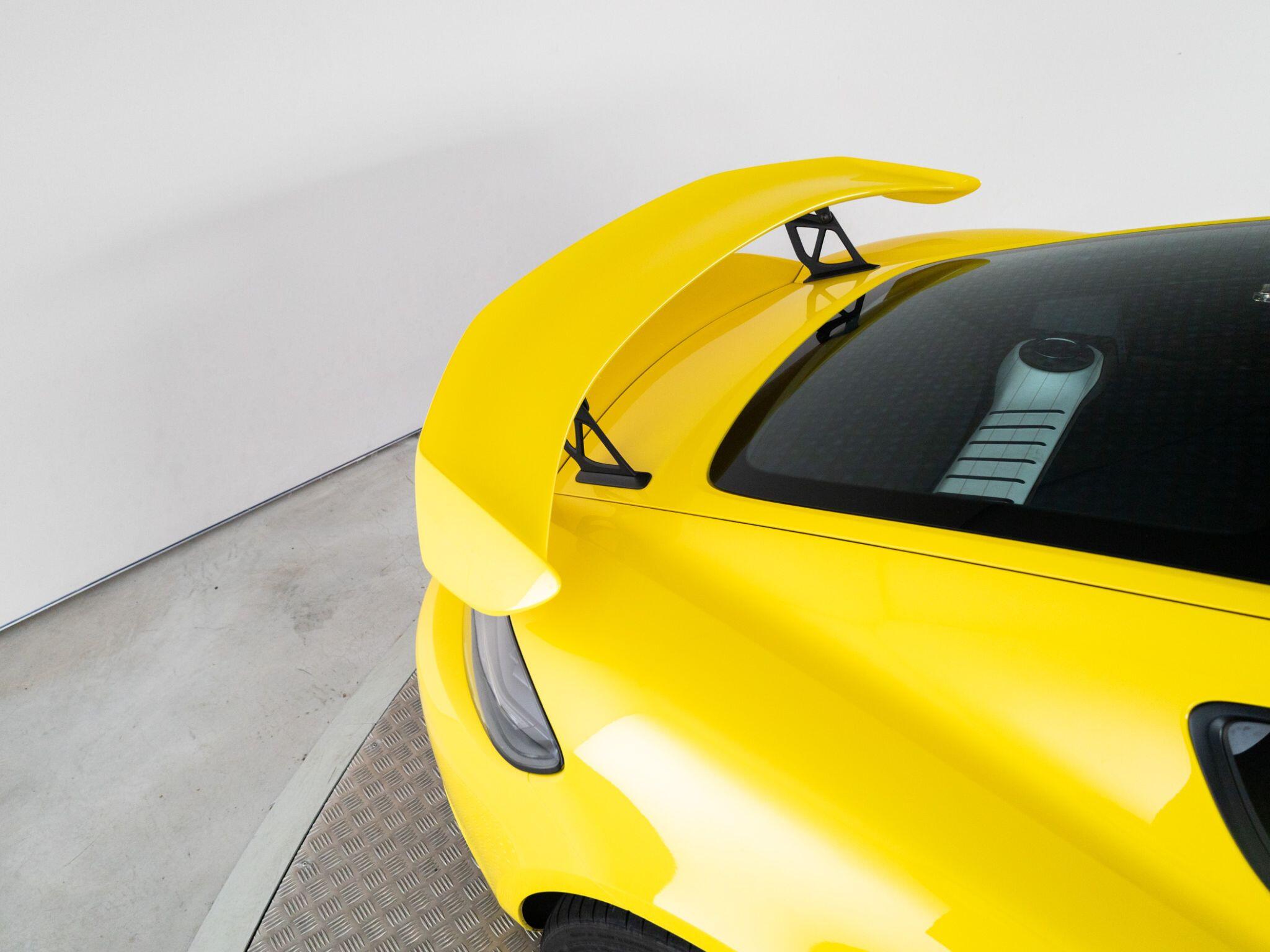 Porsche Cayman view 88