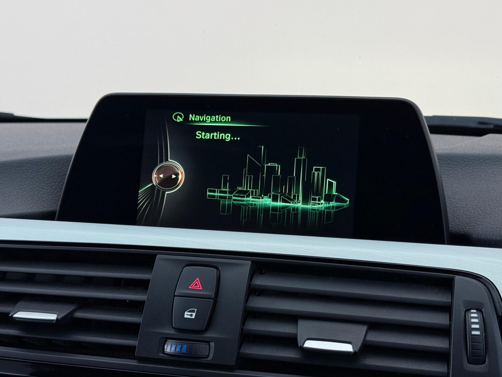 BMW 3 Series view 29