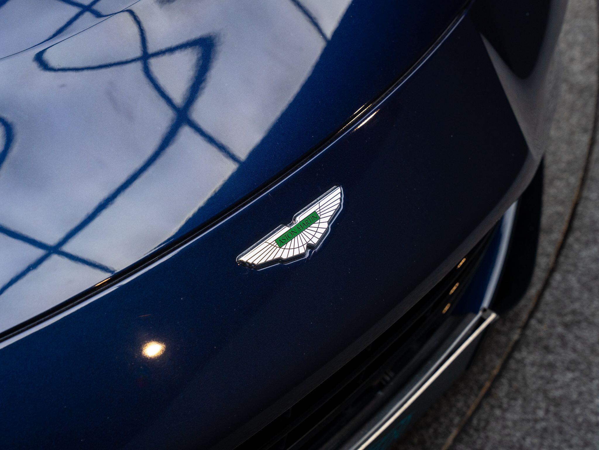 Aston Martin Vantage view 27
