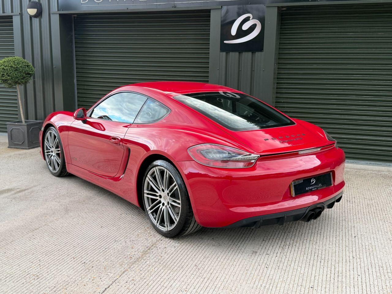 Porsche Cayman view 25