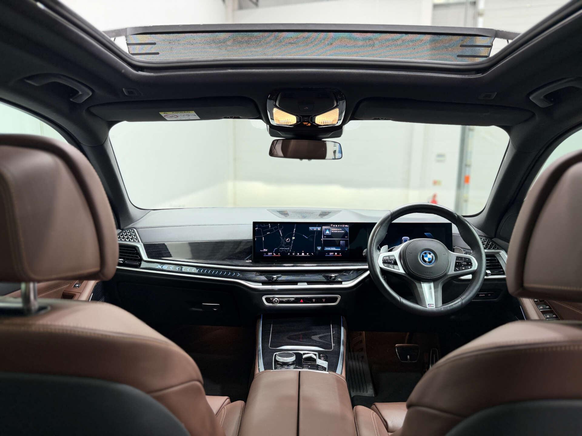 BMW X5 view 19