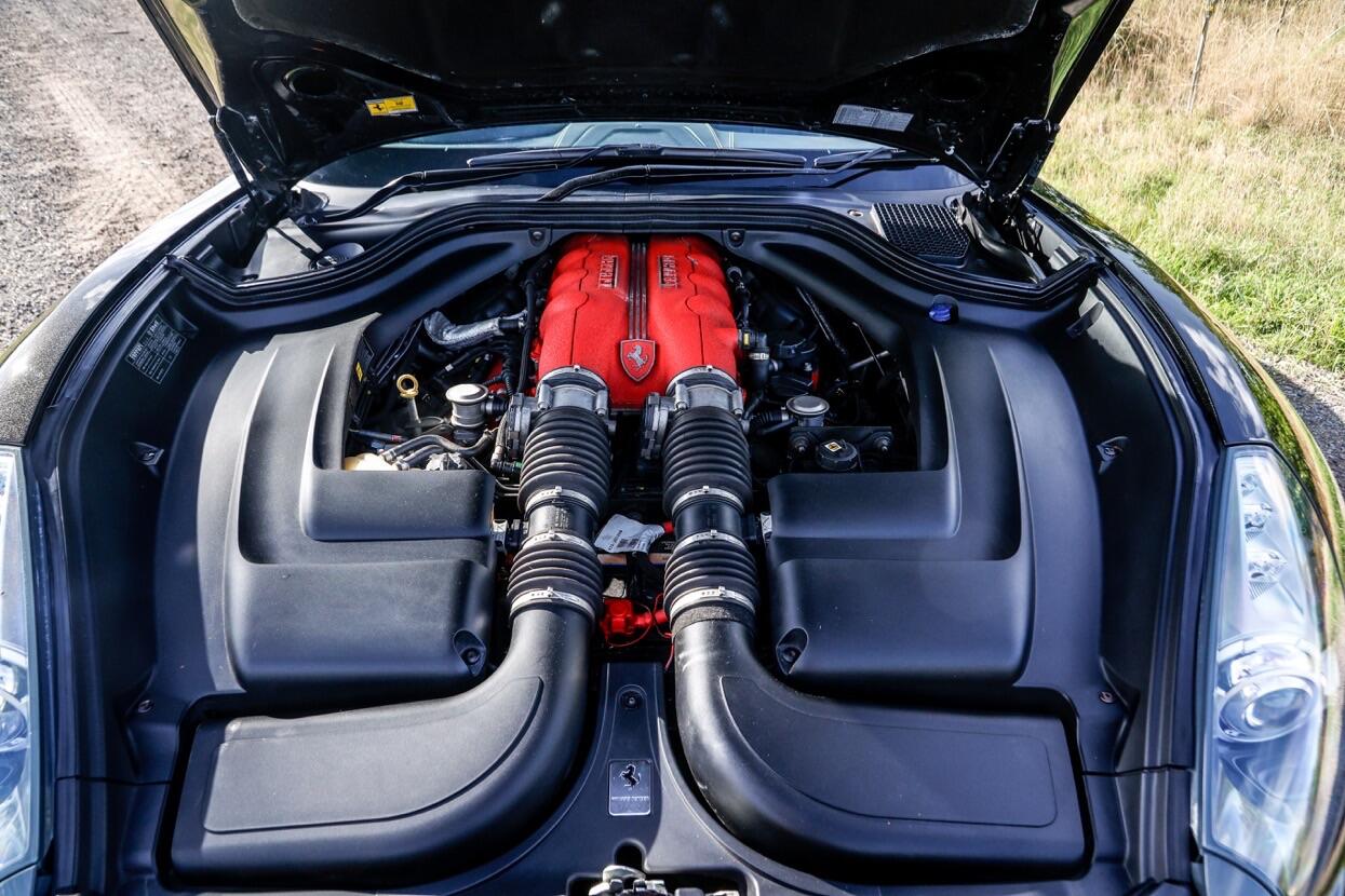 Ferrari California view 19