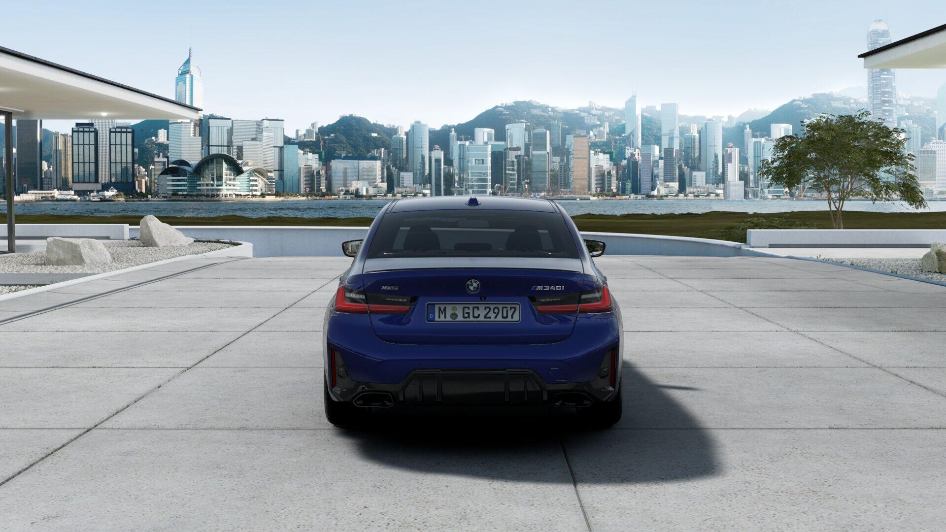 BMW 3 Series view 5