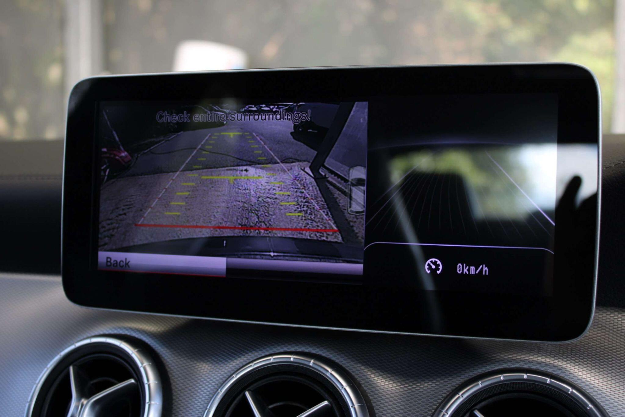 Mercedes-Benz Cla view 30