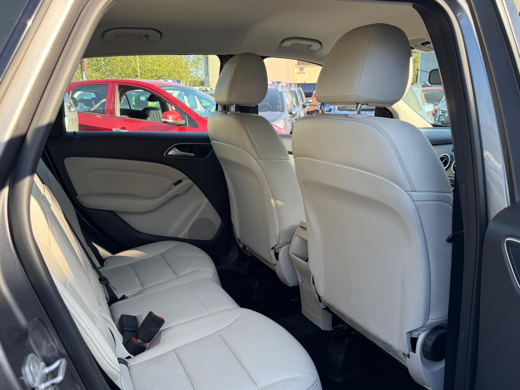 Mercedes-Benz B Class - Image 43