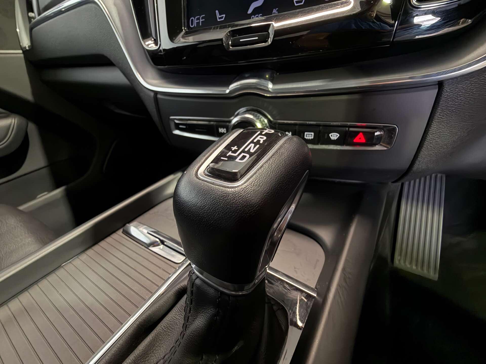 Volvo XC60 view 29